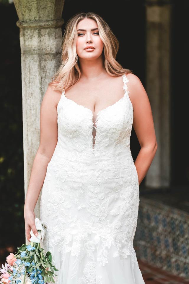 Allure Romance - R3752L || Allure Romance Wedding Dresses in Sacramento  Starting at $1399  Olive & Ivory
