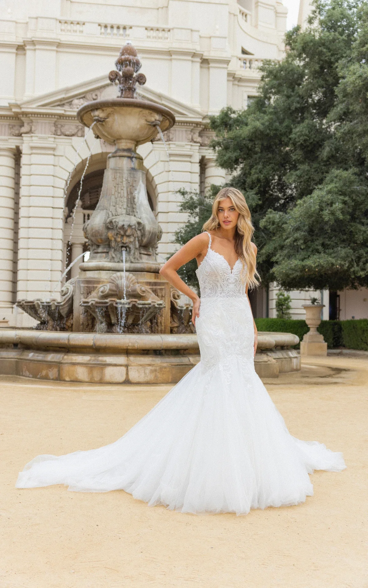 Sexy Graphic Lace and Tulle Fit-and-Flare Wedding Dress with Spaghetti Straps