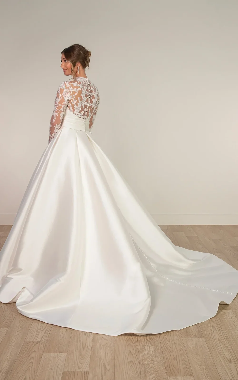 Stella York SY8230 || Stella York Wedding Dresses in Sacramento Starting at  $1,300  Olive & Ivory