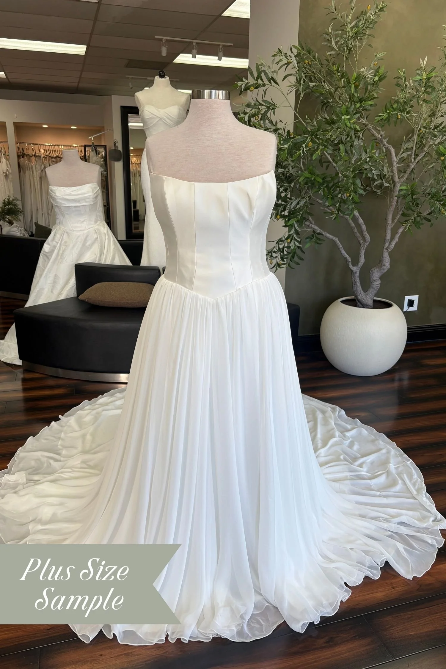 FLORA by Olive and Ivory - Orchid+