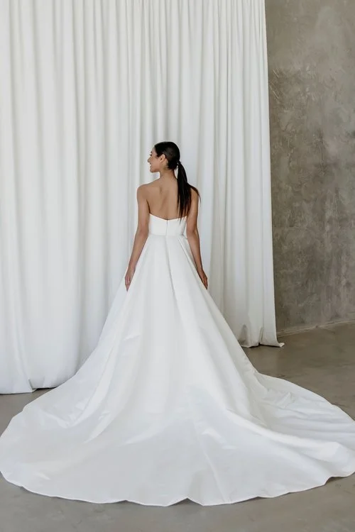 Cizzy EB22456G-1Z strapless ballgown wedding dress with ruched bodice and box-pleated skirt