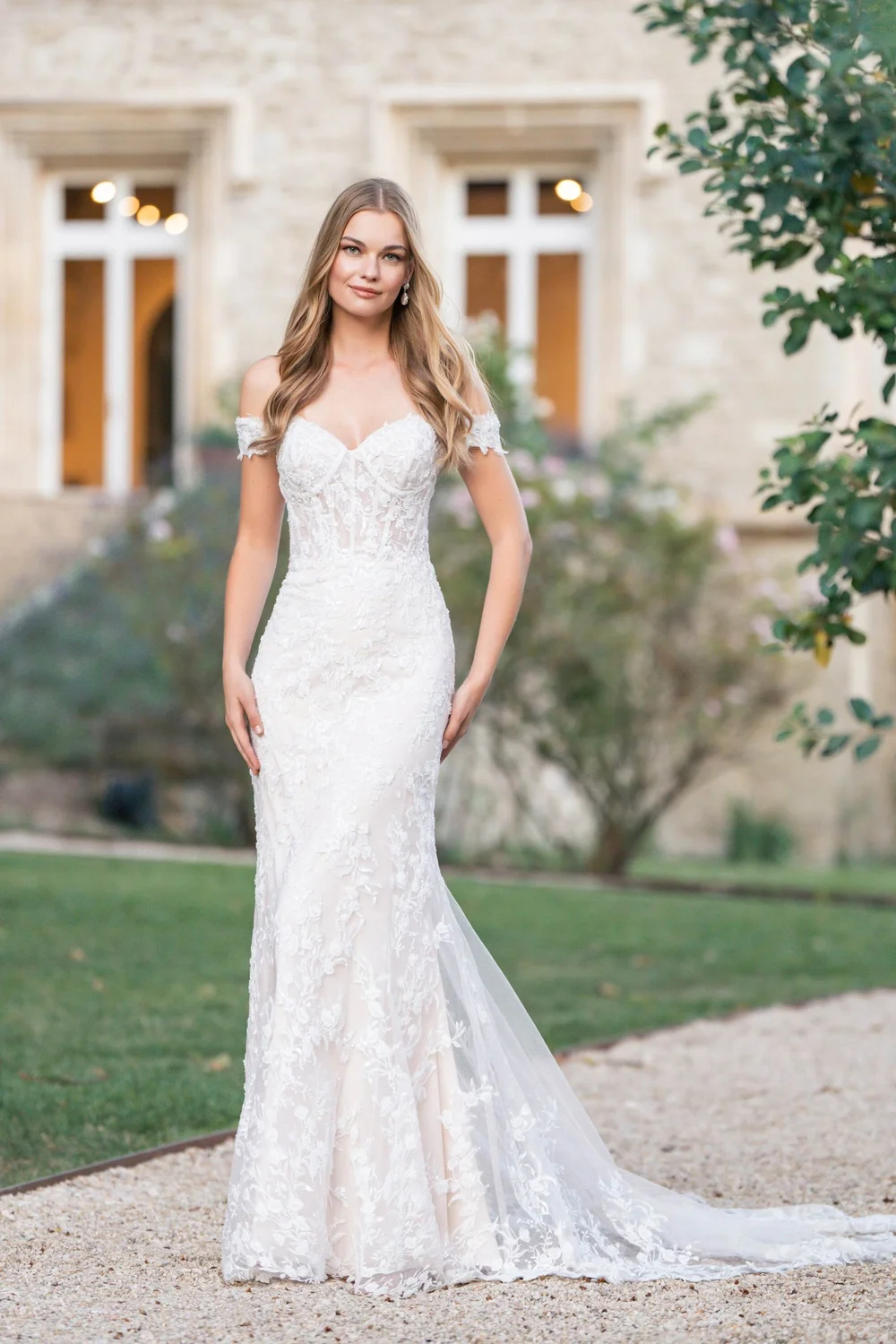 Allure Romance - R3813 || Allure Romance Wedding Dresses in Sacramento  Starting at $1399  Olive & Ivory