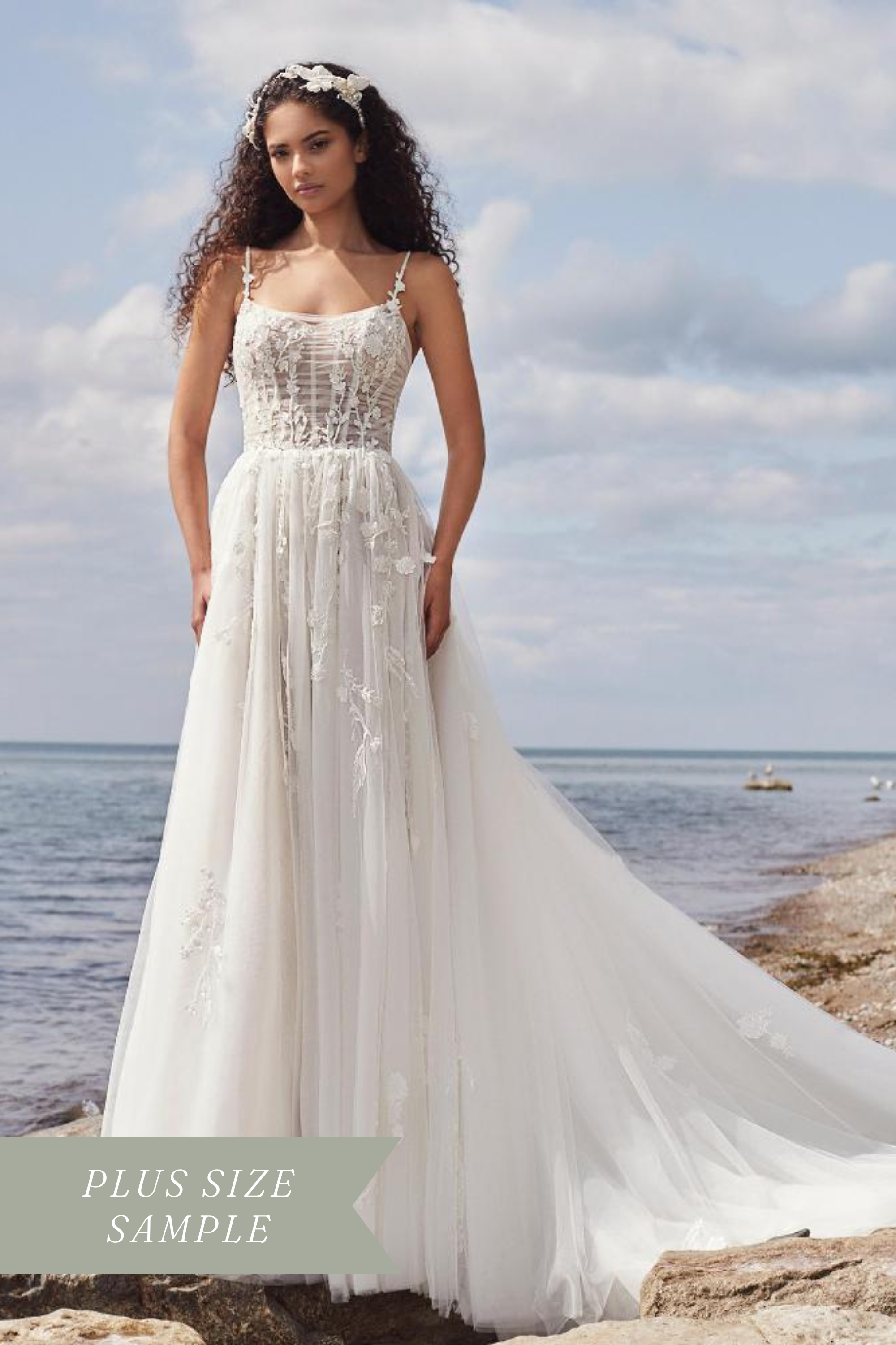 Spaghetti Strap A Line Tulle Wedding Dress with Long Train