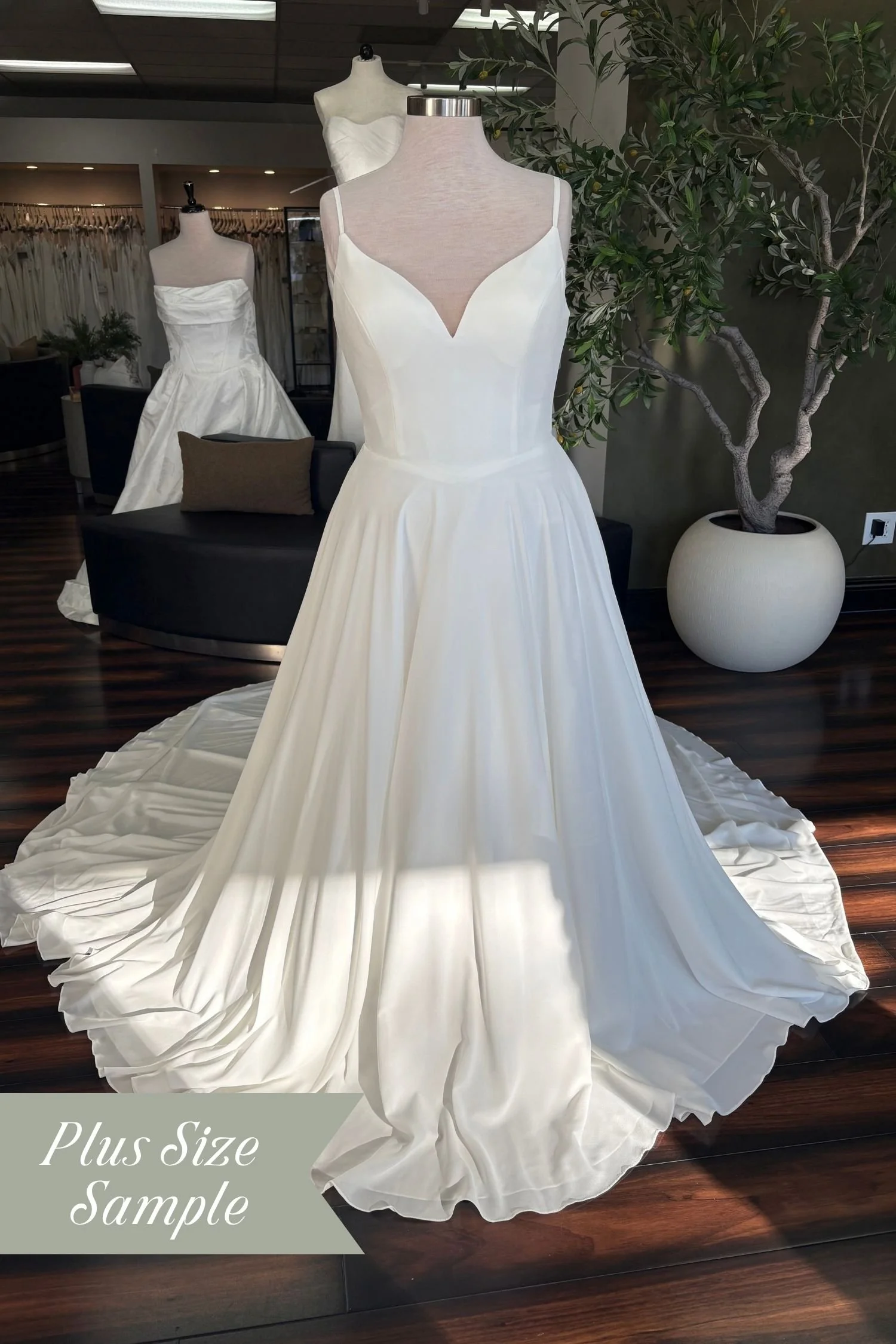 FLORA by Olive and Ivory - Oleander+