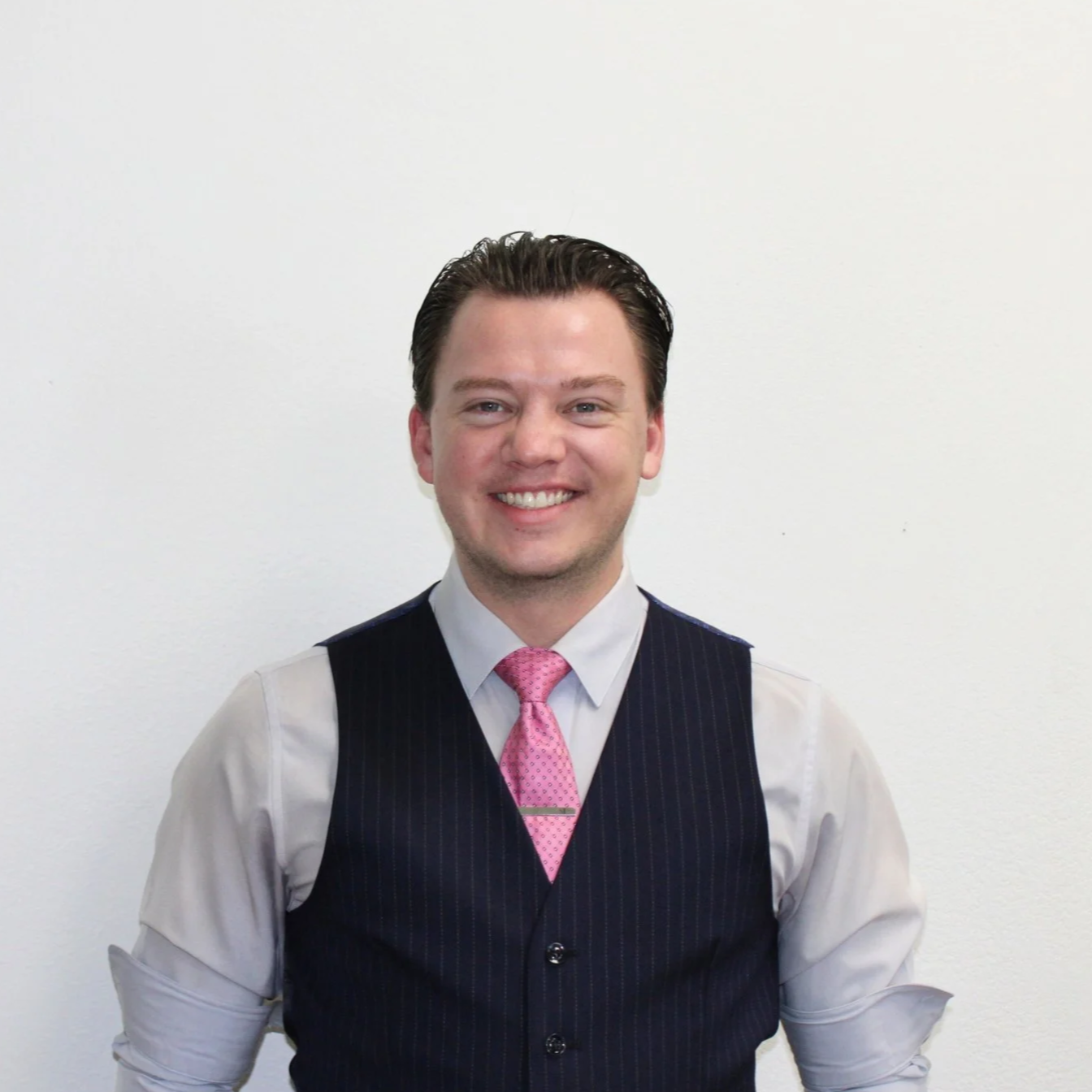 Erik - Assistant Manager at Titan