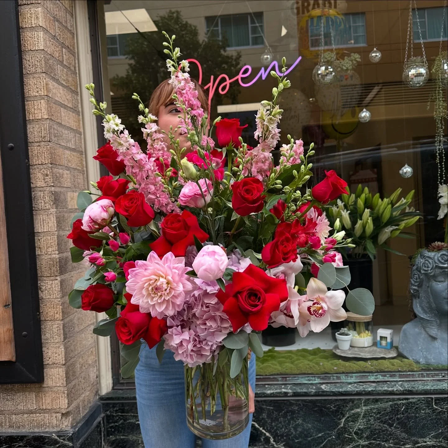 Designed to turn heads and stop hearts. Monterey&rsquo;s oldest flower shop still doing the most 🌹
.
.
.
.
.
.
.
.
.
.
#flowerarrangement #florist #monterey #carmel #bigsur #pebblebeach #montereybay #831 #explorepage #igdaily #flowersofinstagram #fl