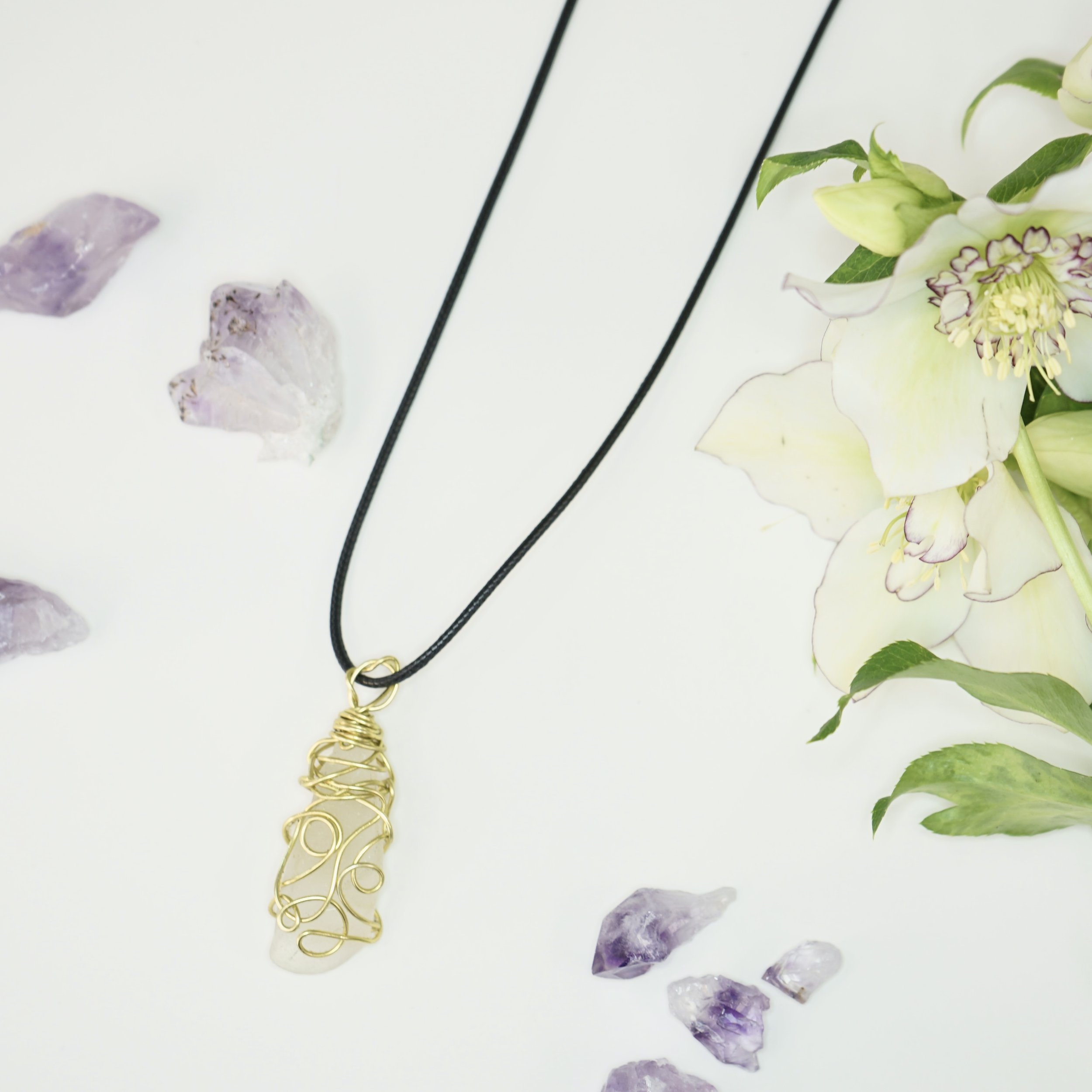 Gold Seaglass Necklace
