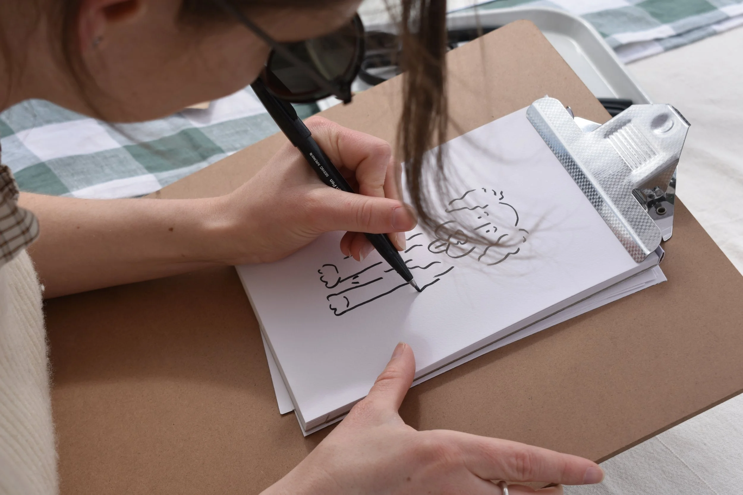 on the spot live drawing, dog drawing illustrations for events & festivals 