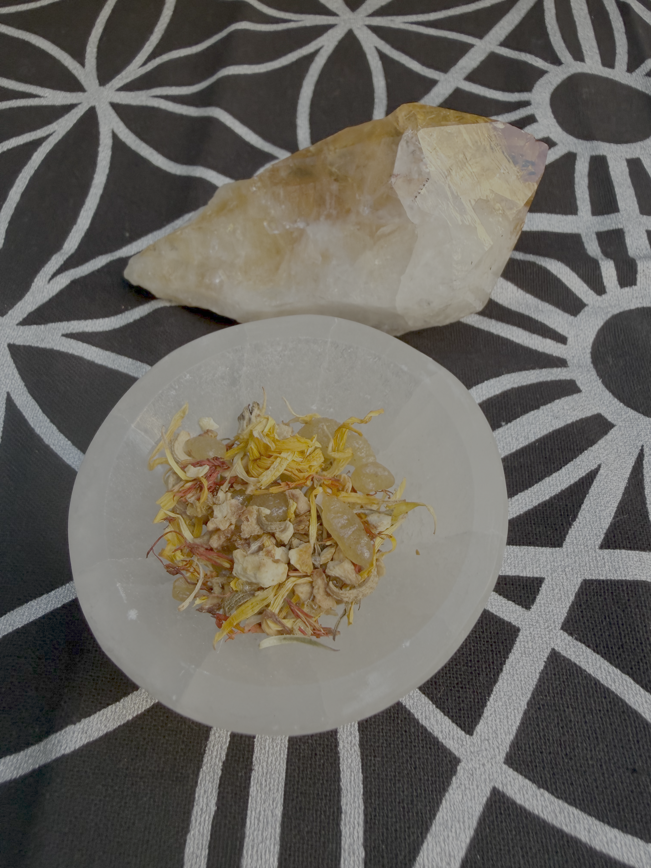 TheSunLooseLeafIncense.png