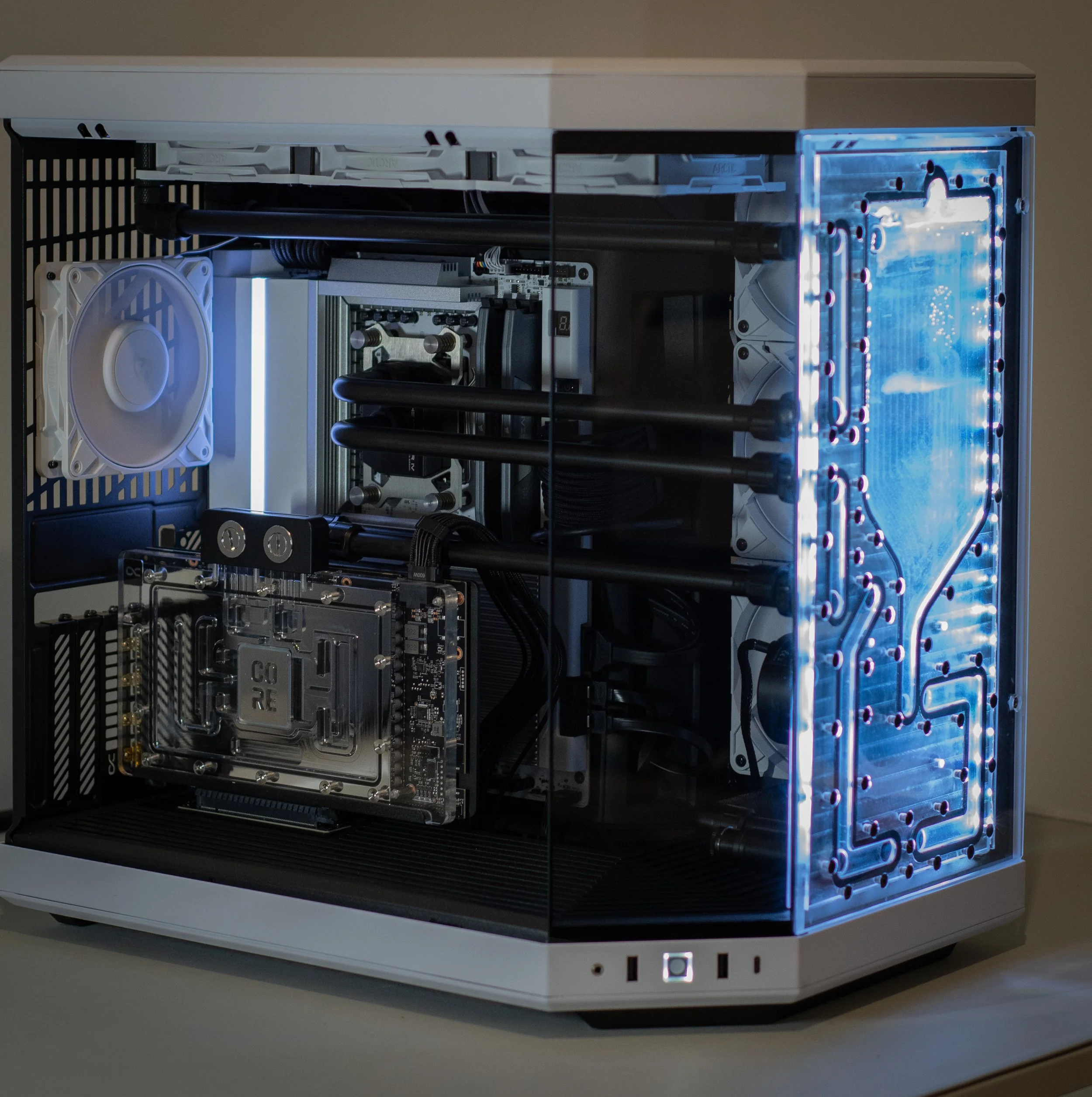 hyte y70 watercooled