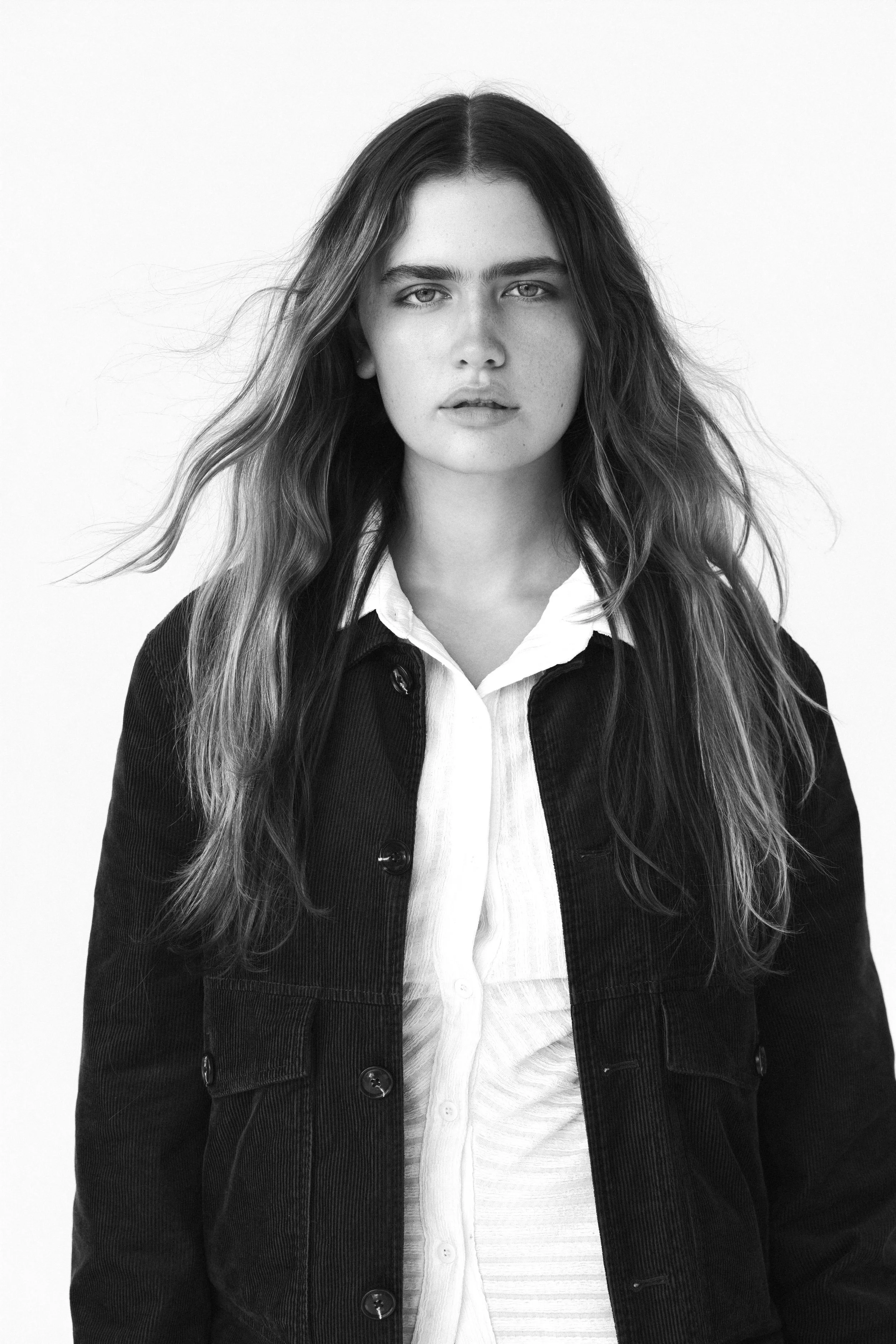 3-valentina-aberle-main-book.jpg