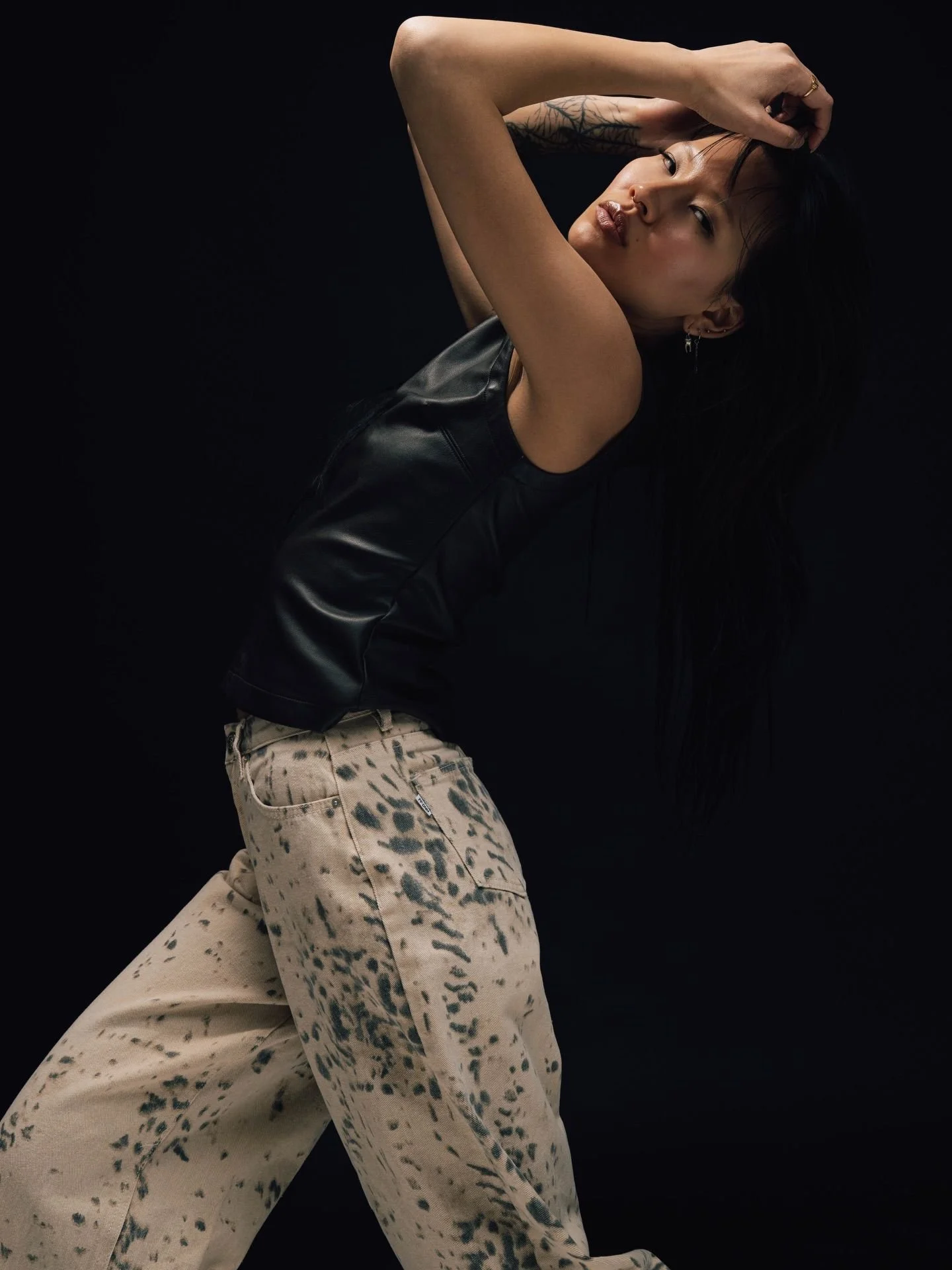 14-mei-li-main-book.jpg
