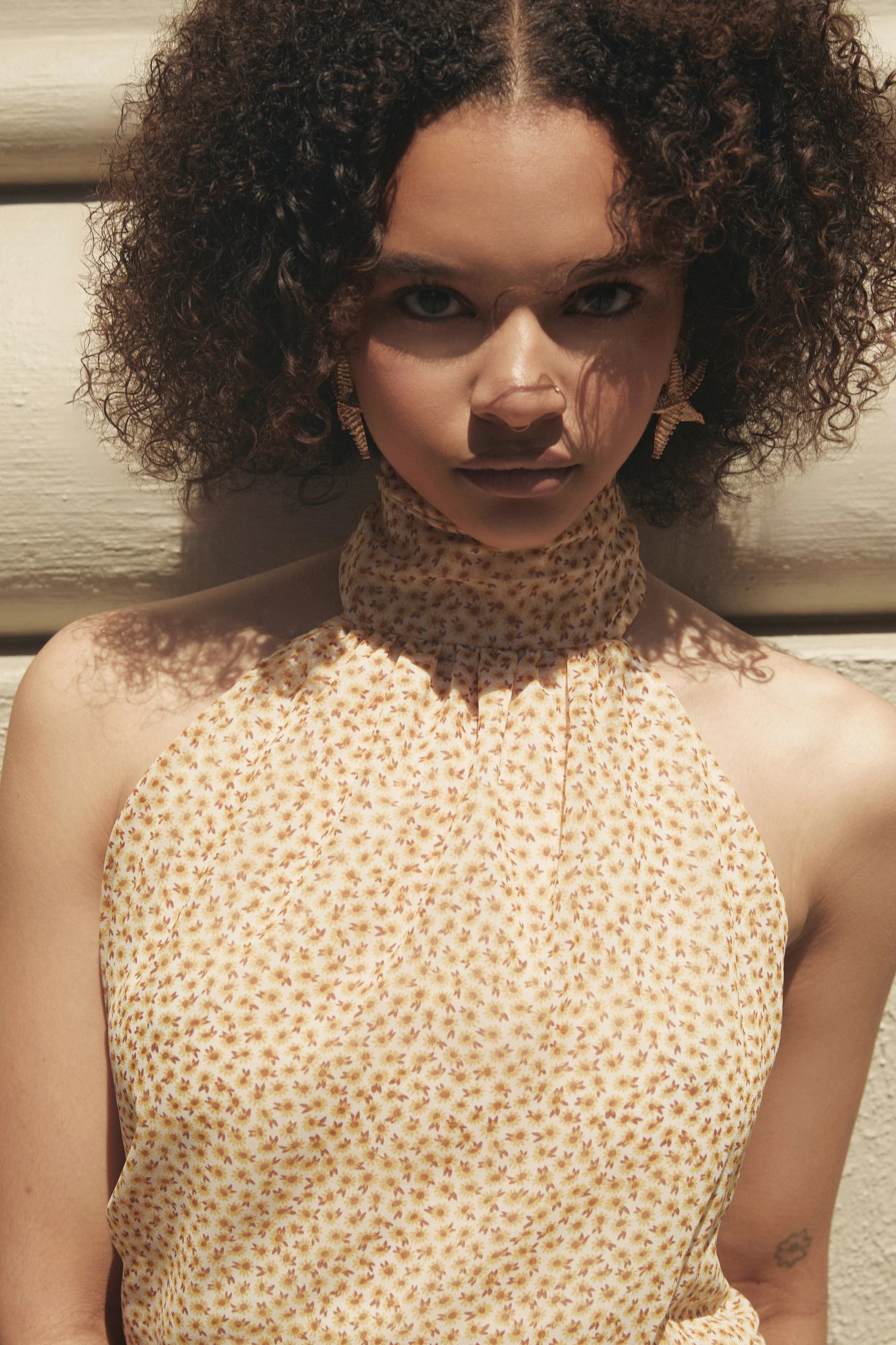 6-zoe-ellese-main-book.jpg