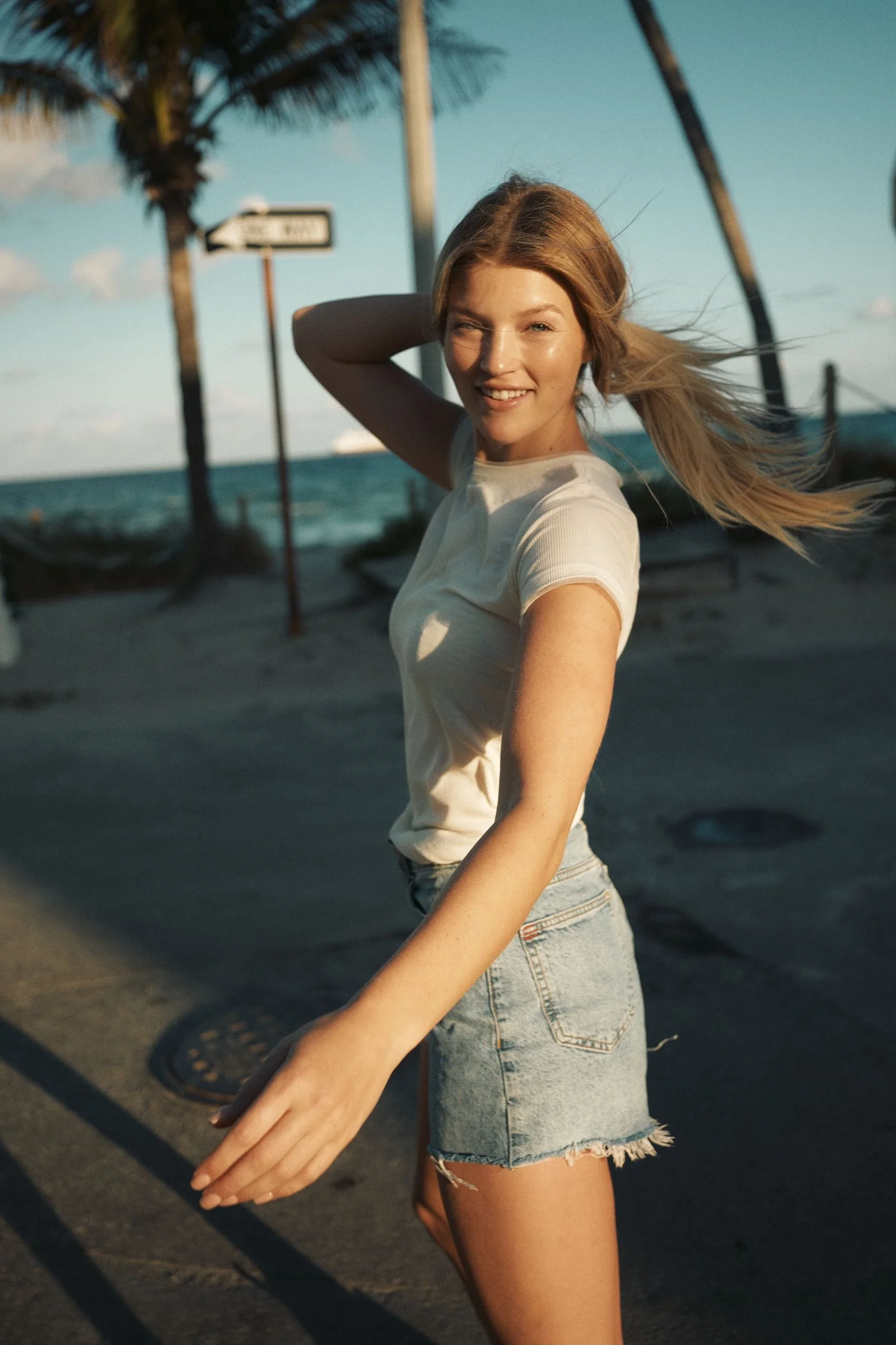 13-alexa-jane-main-book.jpg