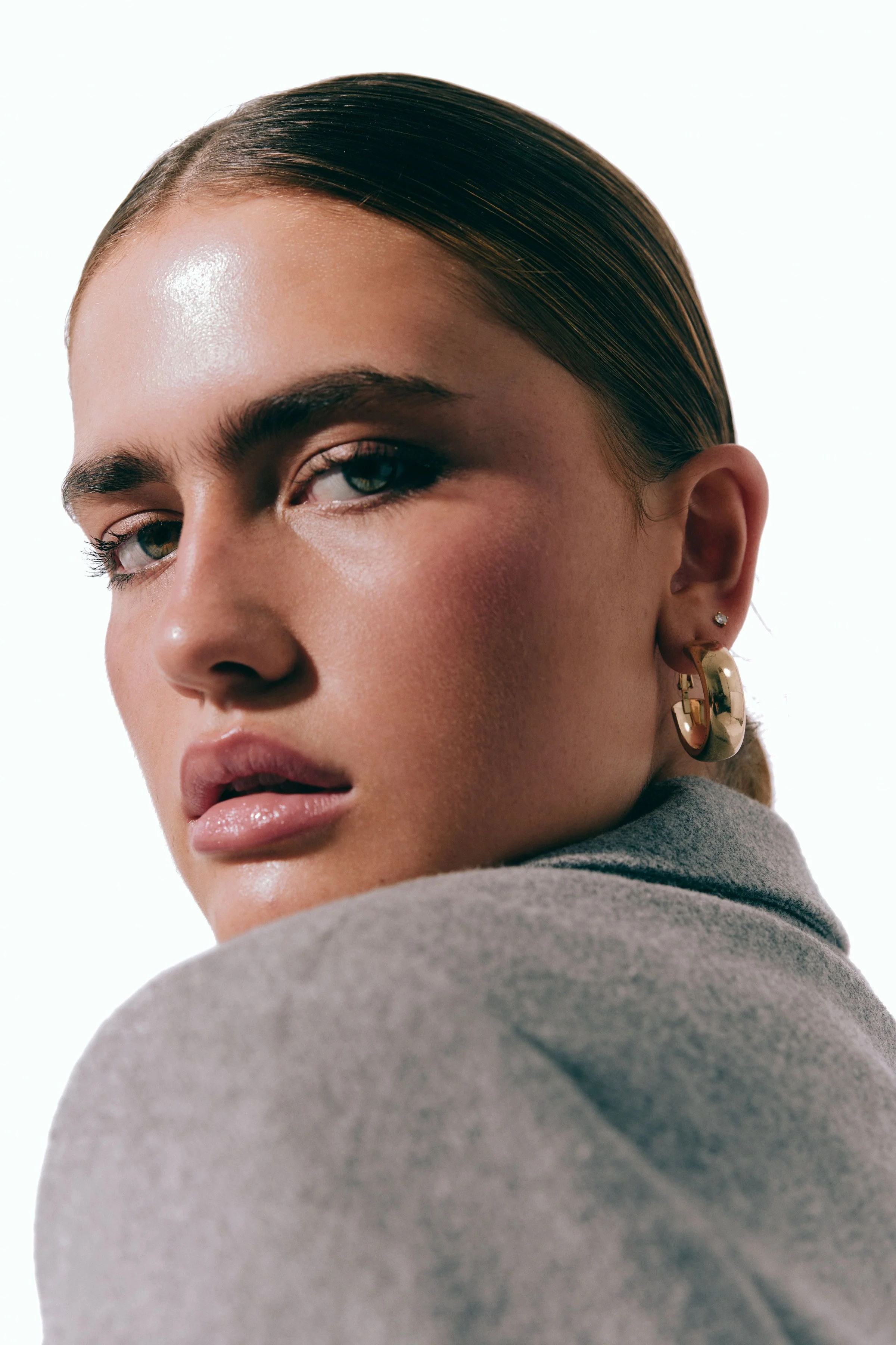12-valentina-aberle-main-book.jpg