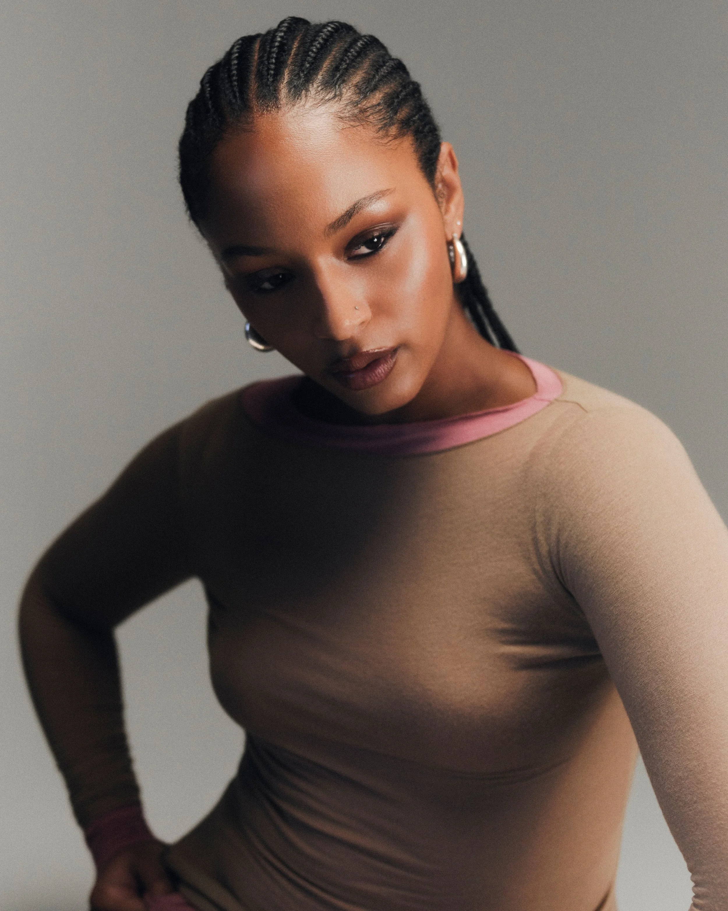 6-londyn-harris-main-book.jpg