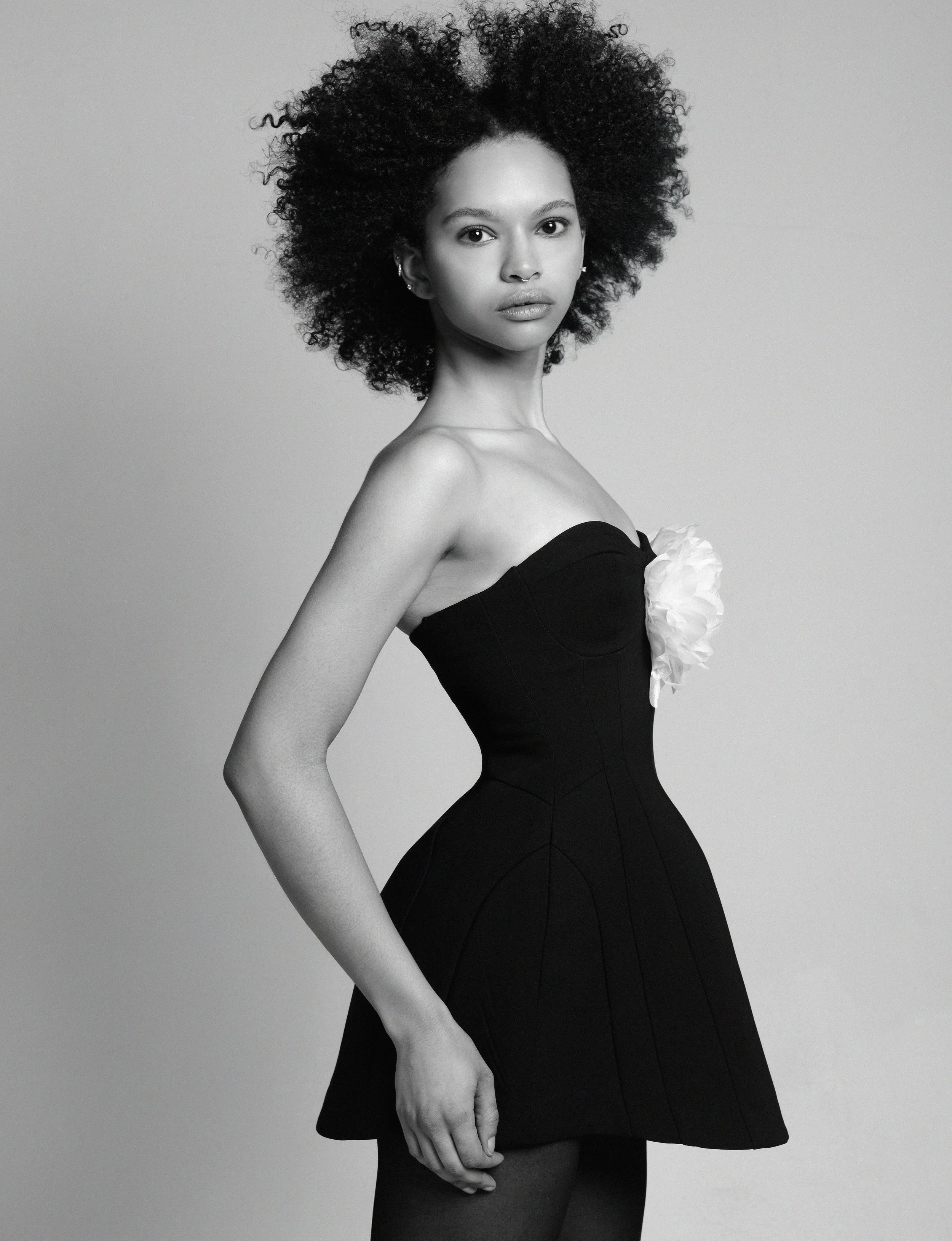 2-zoe-ellese-main-book.jpg