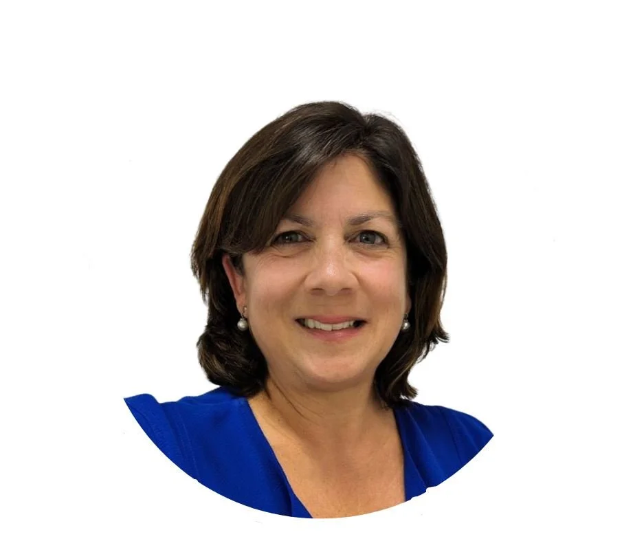 Alina HeadShot 2.JPG