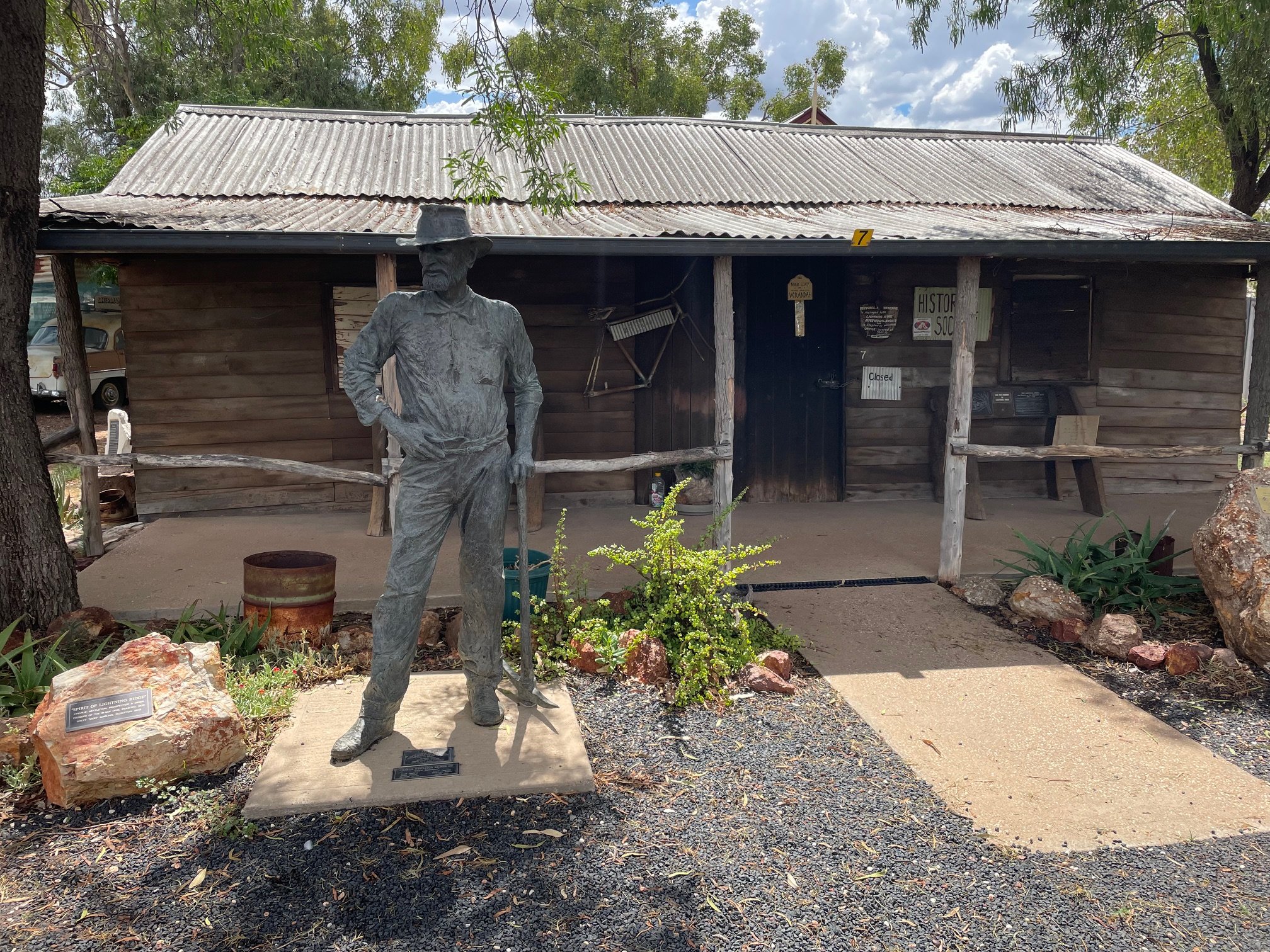 lightning ridge.jpg
