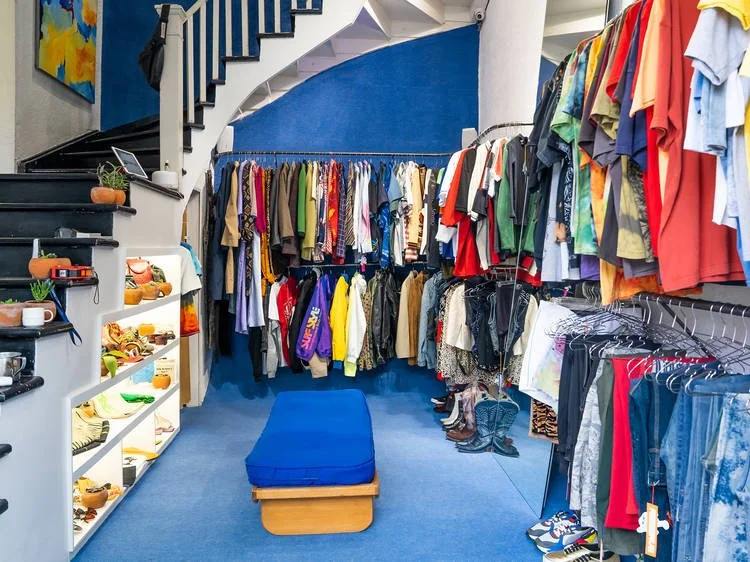 The secret life of secondhand clothes in Mexico City
