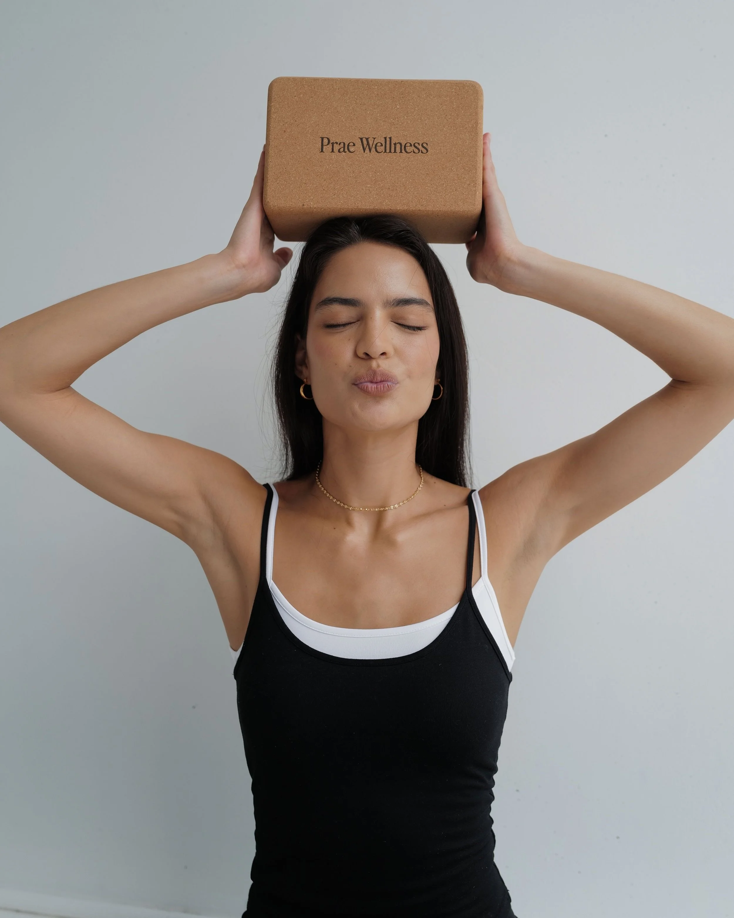 PraeWellness_YogaMats_Studio_Nov2023_HighRes-75.jpg