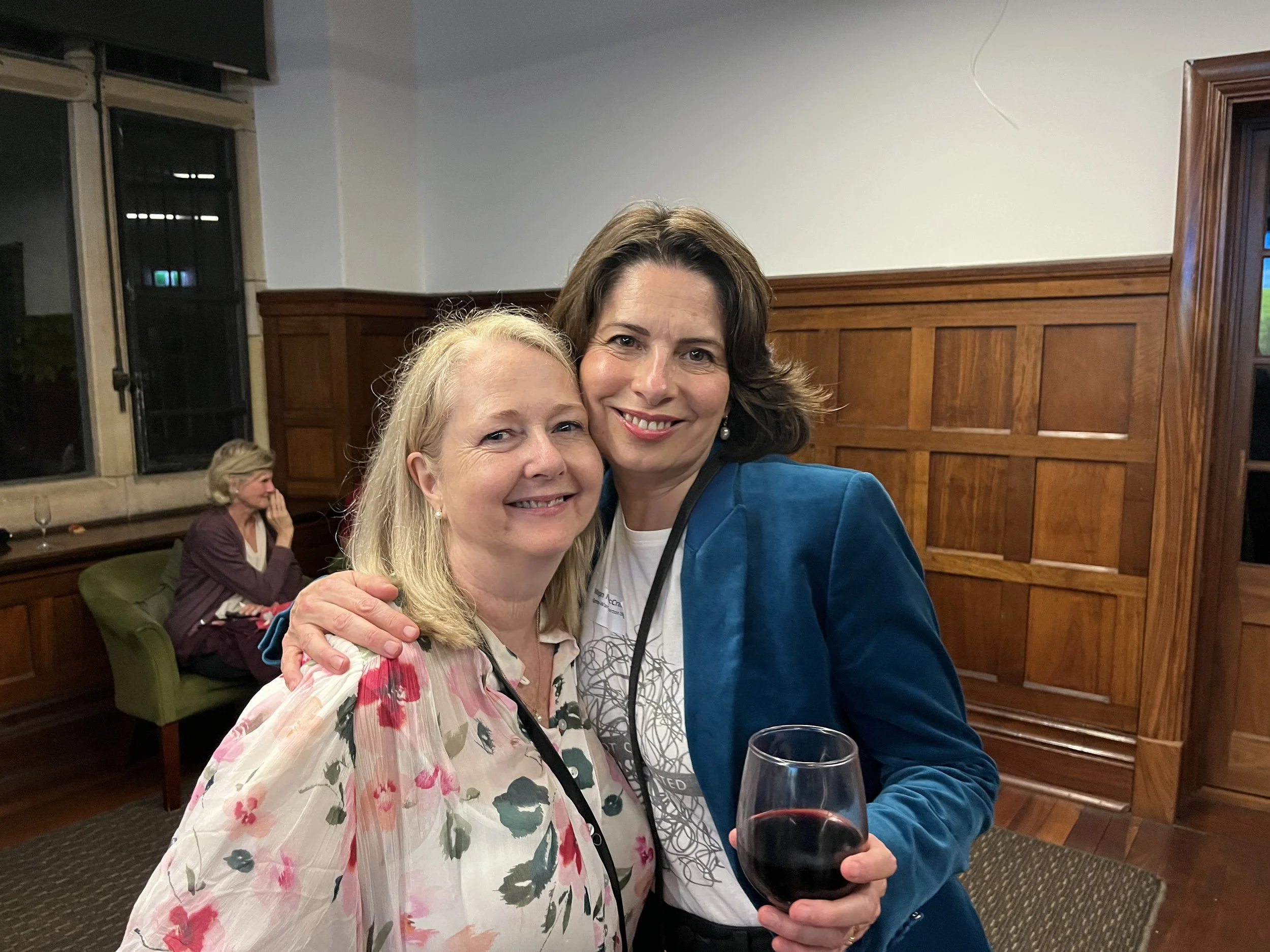  Lauren Wooldridge (Thompson) &amp; Megan McCracken (Egerton-Warburton) 