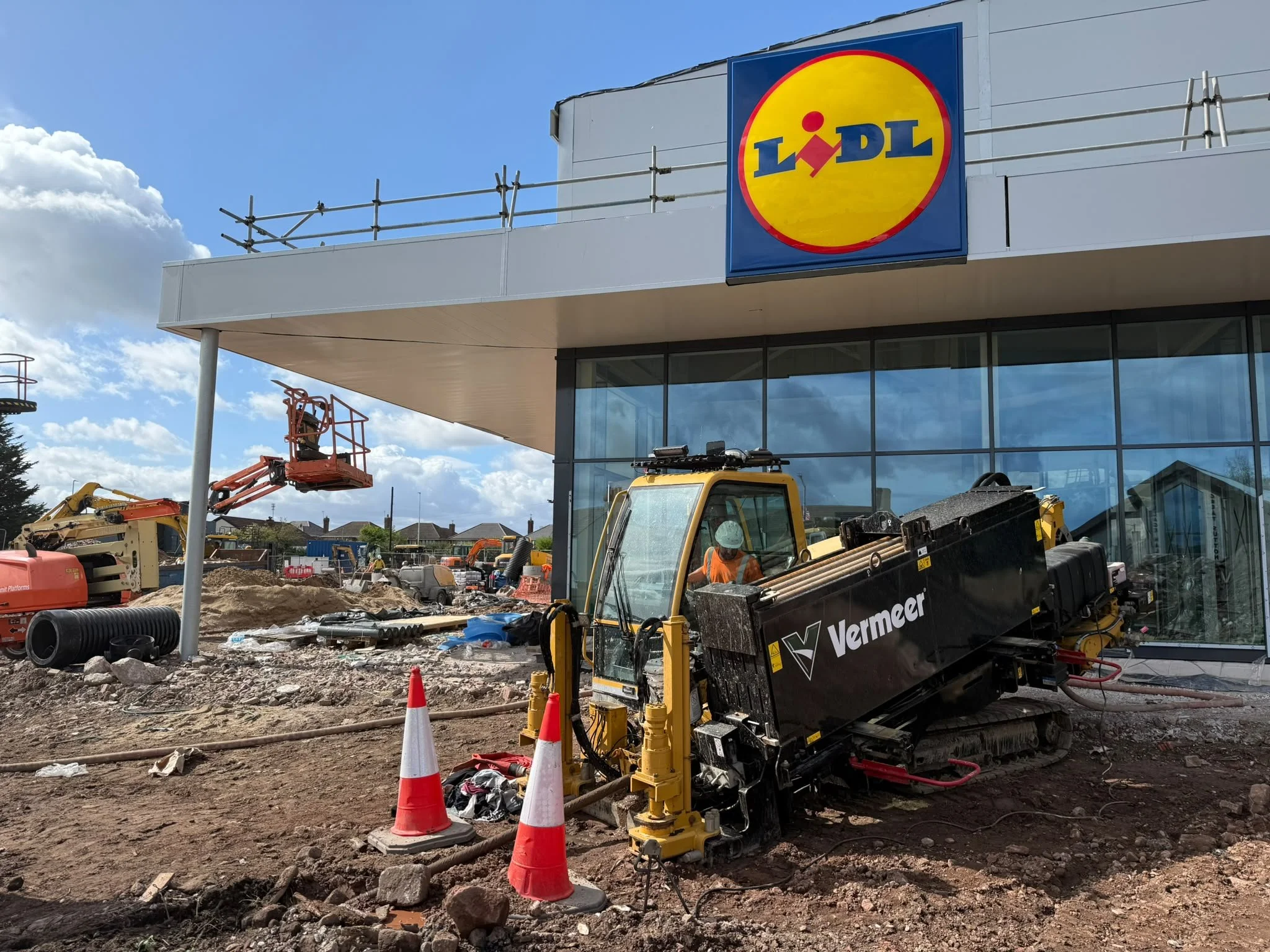 BIG JOBS, LIDL JOBS – WE DO IT ALL!