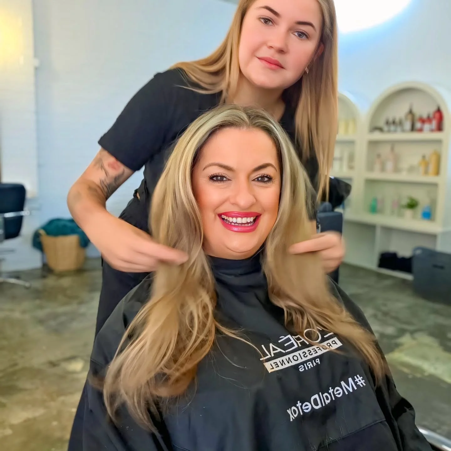 Fresh cut &amp; colour today. 

Thanks to the wonderful team at @nkdhairstudio_ 

I feel like a new person 🥰🥰

@cheyenne.nkdhairstudio 

#perthhair #perthhairdresser #BernadetteMaree