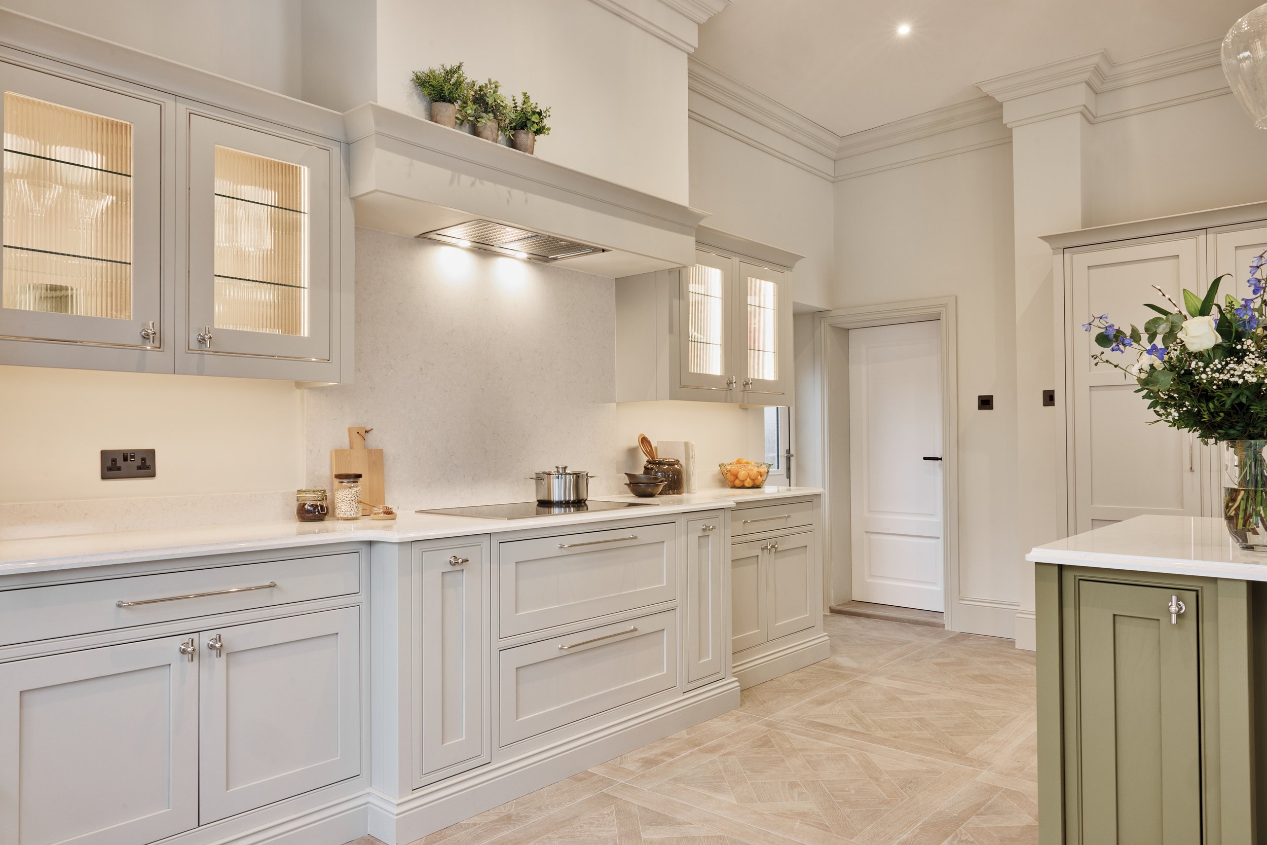 Kitchen Re-Sized 3.jpeg