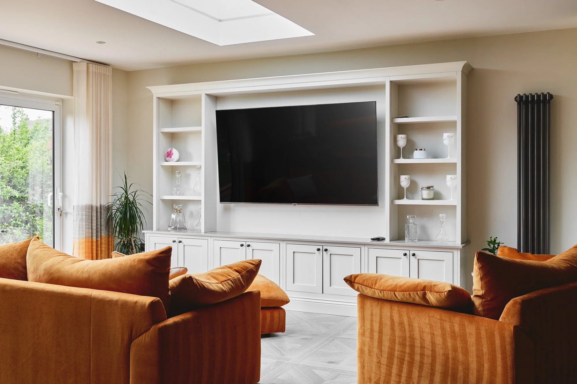 Clarendon in Taupe_Bulldog Kitchens_Life Kitchens_0024_Low Res.jpg