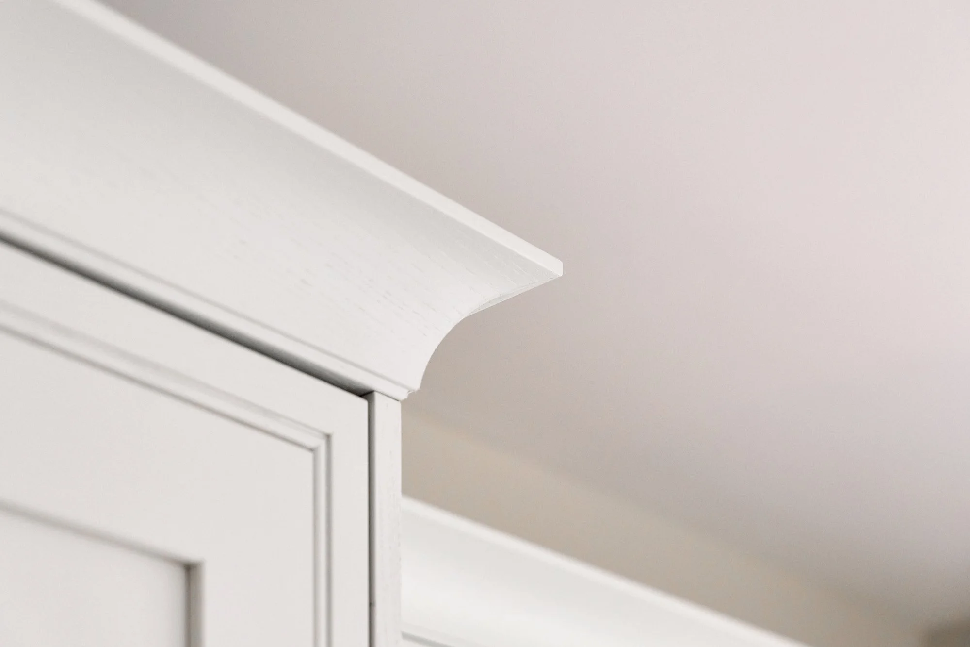 Clarendon in Taupe_Bulldog Kitchens_Life Kitchens_0108_Low Res.jpg