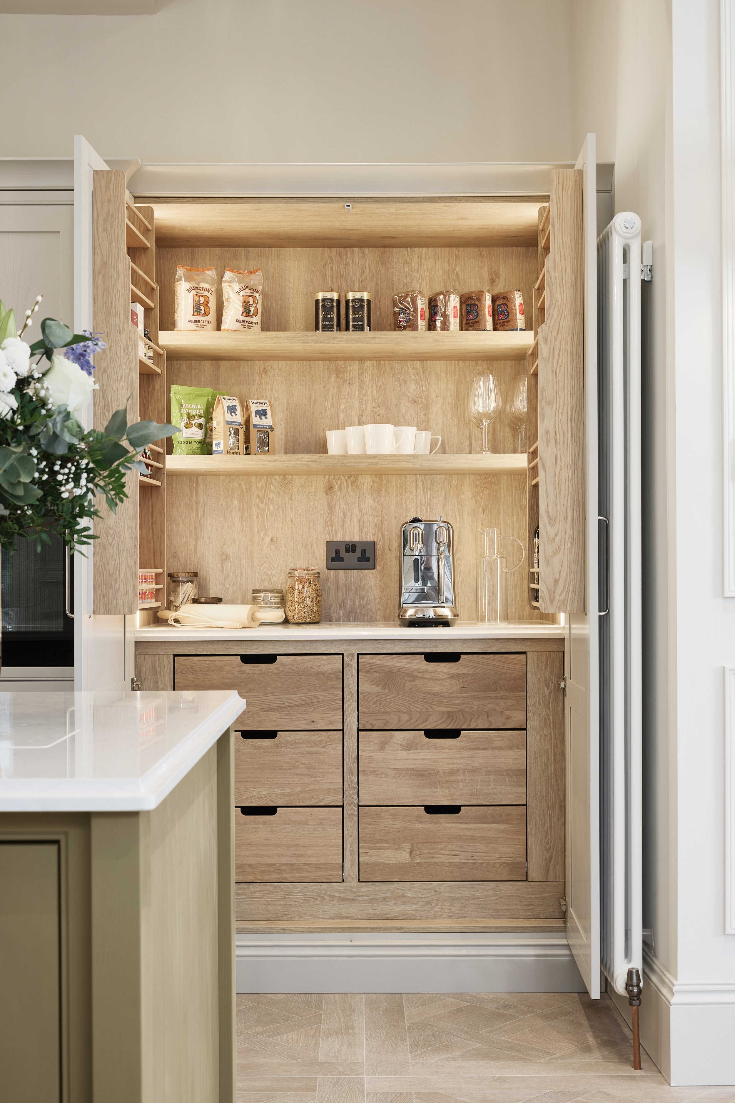 Kitchen Re-Sized 6.jpeg