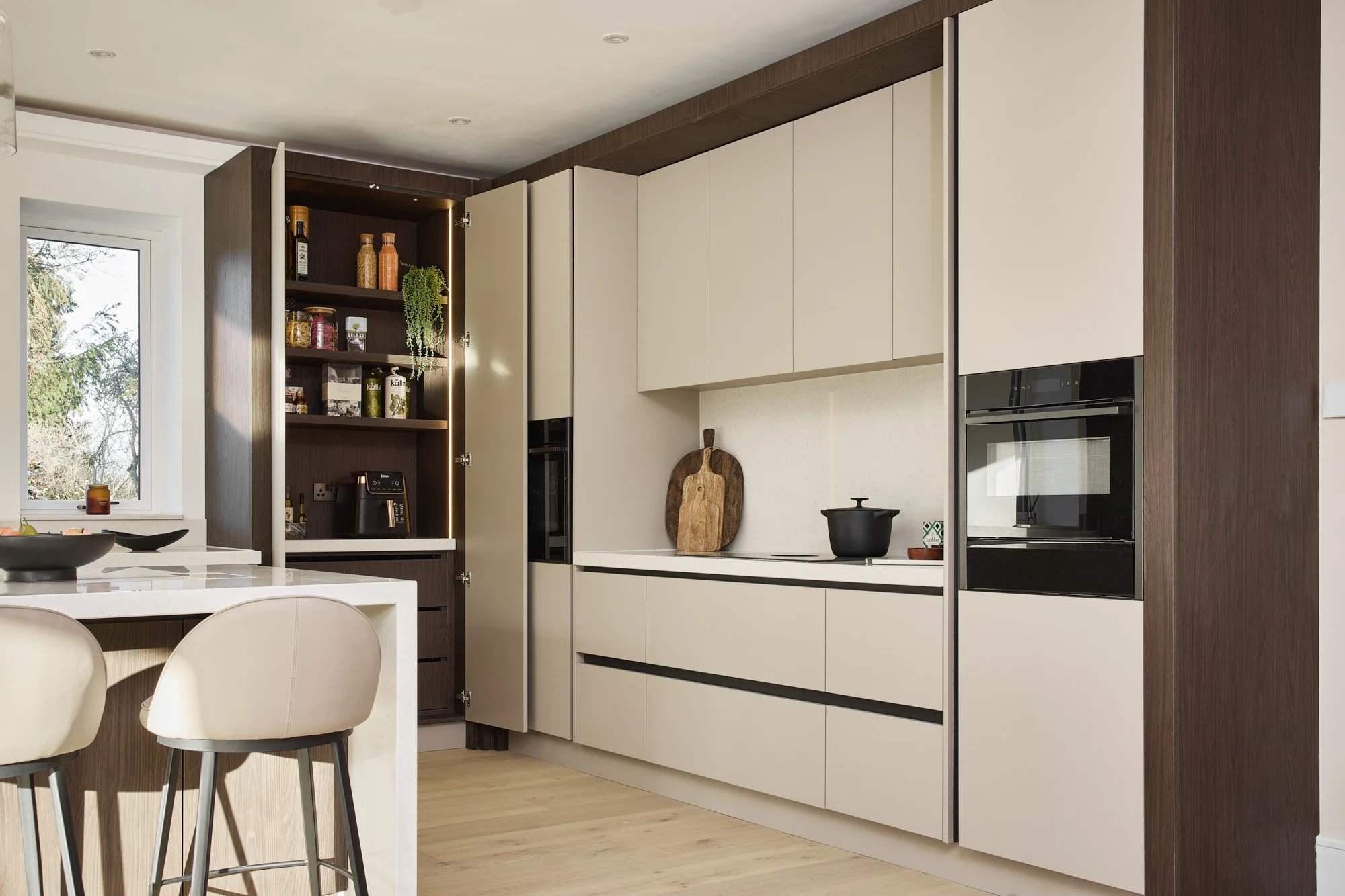 Bull dog Kitchens_Unity_0069_Low Res.jpg