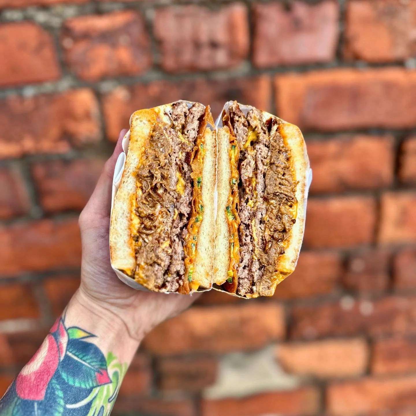 🎉 National Burger Day 🎉

I took a trip to Mexico for Pattymelt&rsquo;s inaugural burger day celebrations 🇲🇽 

Went a little off-piste with the sandwich you never knew you needed. But you do. It&rsquo;s mighty.

BEEF BIRRIA MELT 🥪

Double beef pa