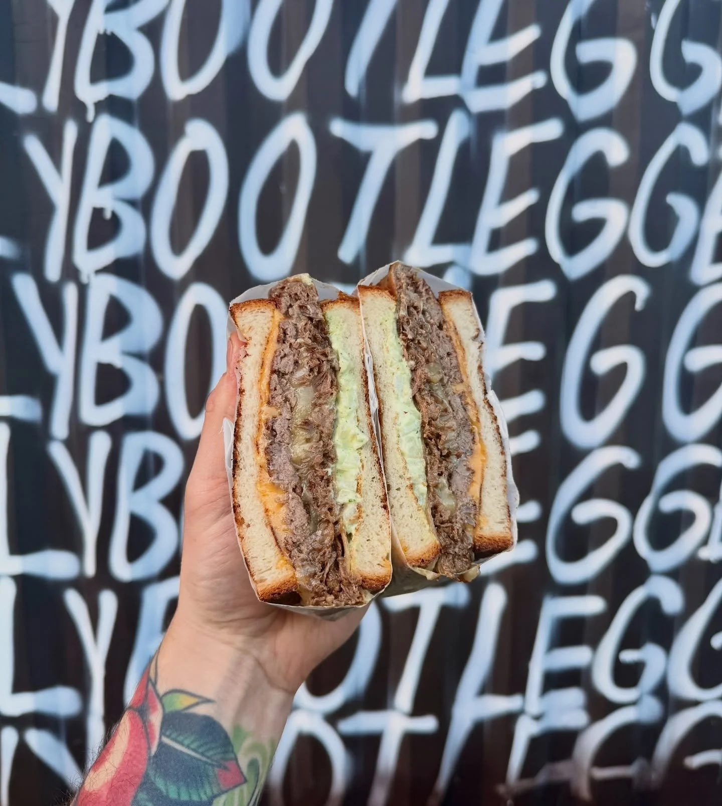 BIRRIA MELT V3

@randjyorkshiresfinest aged beef patty, beef shin birria, corn tortilla, monterey jack, american cheese, diced onions &amp; jalape&ntilde;o crema on zees milk loaf.

Very limited on this. On until it&rsquo;s gone! 

Much love 
🫶🏼