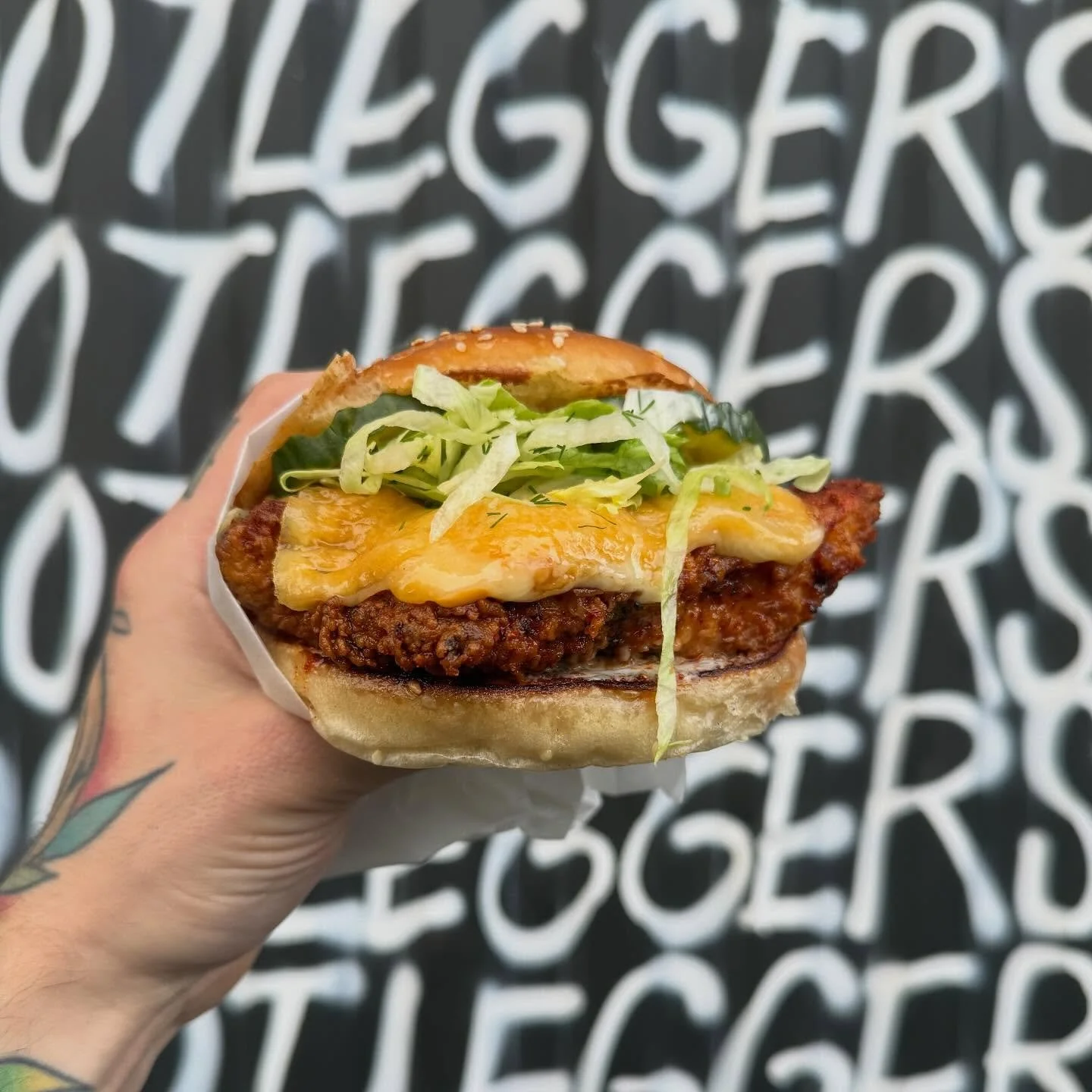 NASHVIL&rsquo; CHICKEN BURGER 🔥🍗 

two brined and fried chicken tendies dipped in sichuan/nashville oil and coated in hot seasonin&rsquo; 

shoved in a bun with some shreddice, house pickles, ranch, mont jack &amp; american cheese 

on for a good t