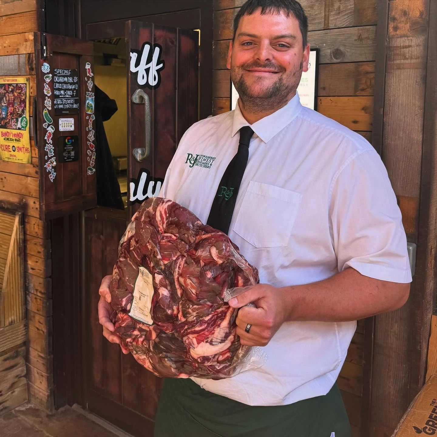 LETS TALK BEEF 🥩 

I am absolutely thrilled to announce that we have teamed up with @randjyorkshiresfinest who will now supply us with all of the meat we use here at Pattymelts. 

R &amp; J supply some of the top restaurants across the UK such as Ho