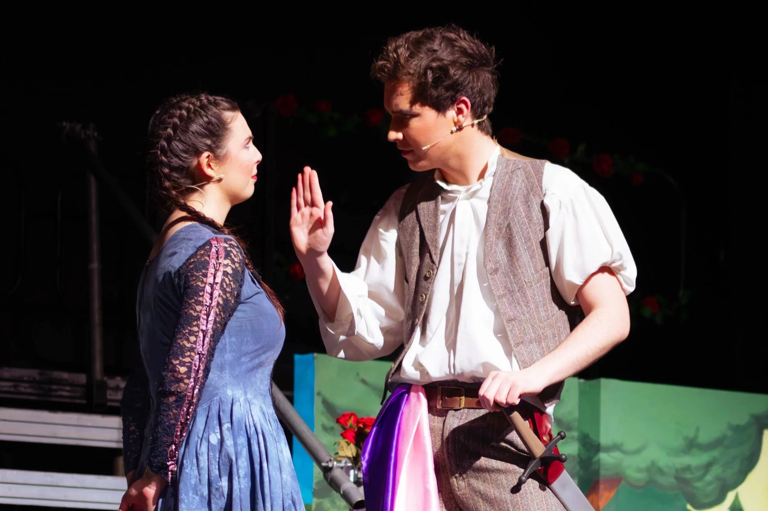 Lydia Hawes as Mopsa & Nicholas Matheson as Dametas.