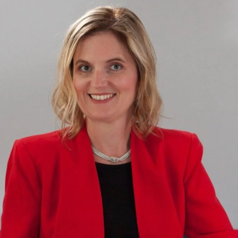 Eva-Maria Heikenwalder - Consular Officer