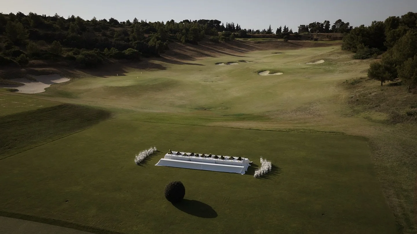 Dinner on the Golf Greens.. Part One of the Garnier Summer Club. A 3 day trip curated by @emypstudios in Portugal.

On guest arrival &amp; for the &lsquo;19th hole&rsquo; of the day, guests were driven through our curated Garnier golf course in Garni