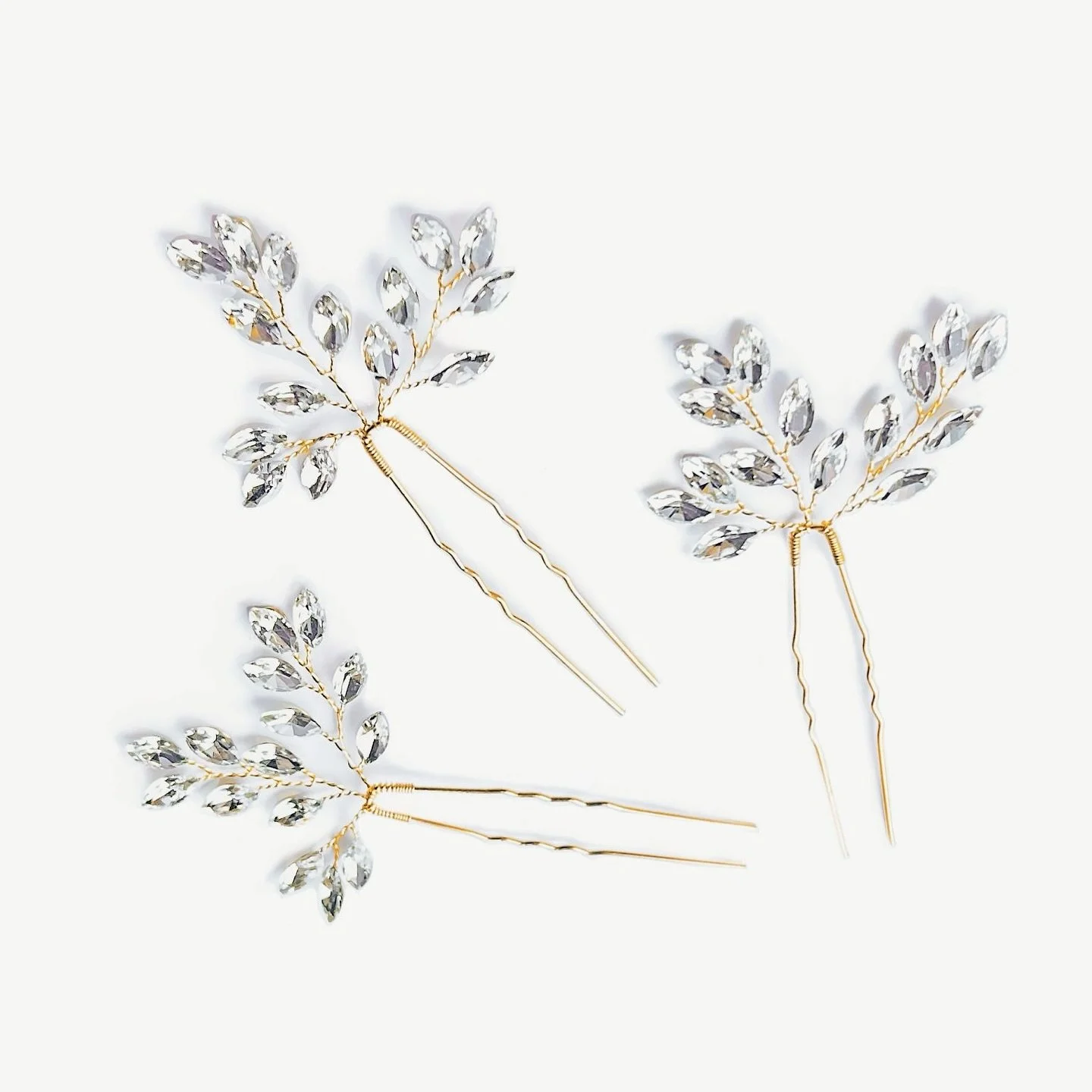 ✨ Hair accessories under &pound;50!! ✨

These @ivoryandco beauties are available in store now - and all of the pieces shown are under &pound;50&hellip; I had to check the price tag a few times because they&rsquo;re so beautiful 😅

Perfect for you as
