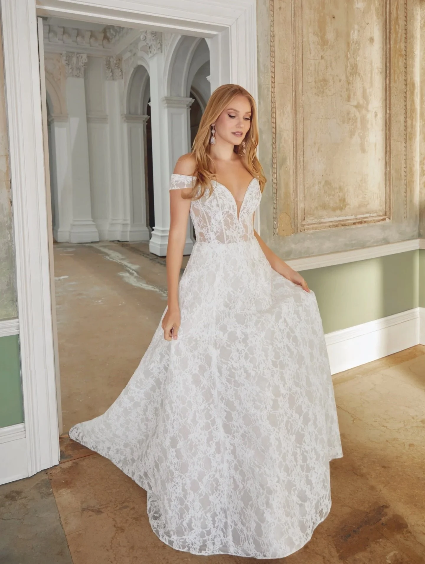 ✨ Sincerity Bridal Spring/Summer 2026 Collection ✨

Celebrating love&rsquo;s transformative power with timeless elegance and modern romance, Now &amp; Forever is a collection designed to empower and enchant. Flirty silhouettes, romantic details, and 