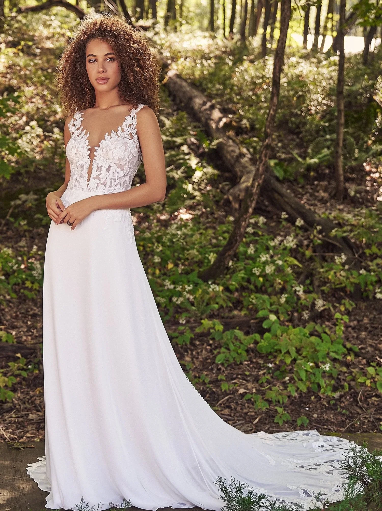 ✨ Lillian West 66240 ✨

Another new arrival from @bylillianwest - 66240 is a Chiffon A-Line Dress with Plunging Illusion Sabrina Neckline!! Complete with a statement low back, buttons the length of the train and a cut-out lace train!