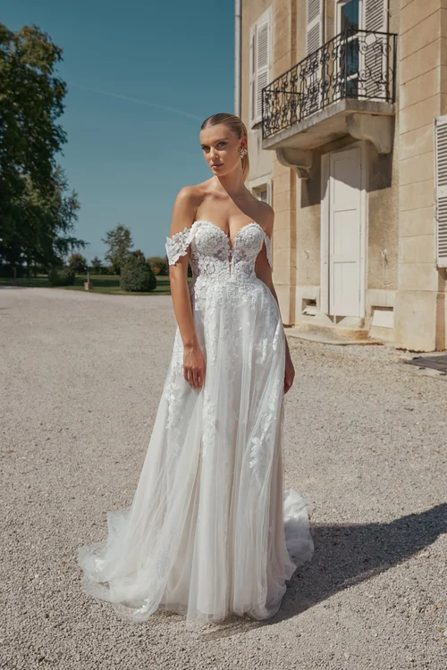 Sincerity Bridal 44466 Wedding Dress London Betty McCaul Bridal Outlet Sincerity Bridal 44466 Wedding Dress London Betty McCaul Bridal Outlet