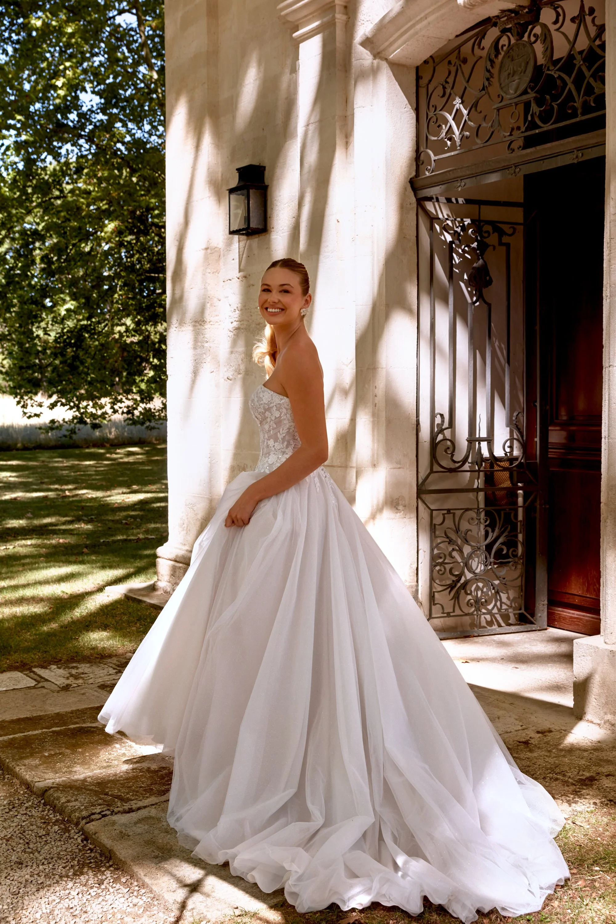 44591_FB_Sincerity-Bridal_2.jpg