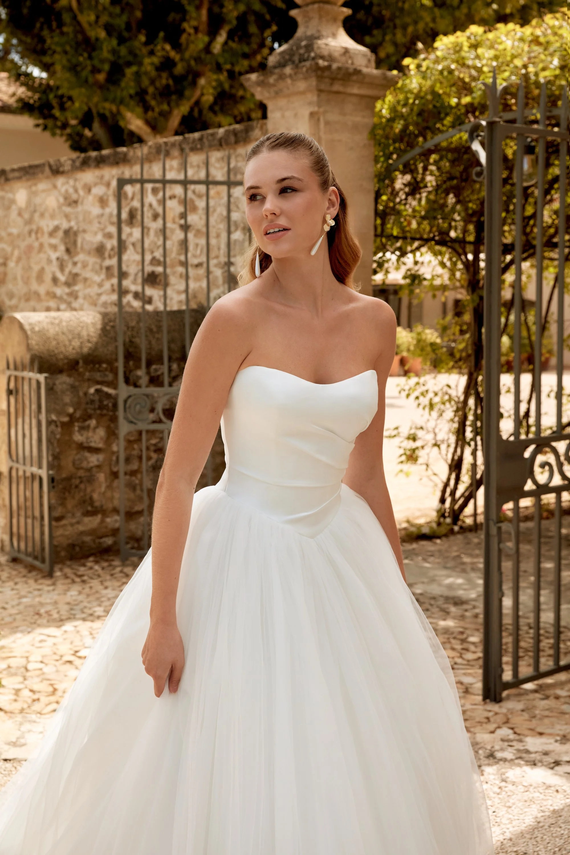 44579_FC_Sincerity-Bridal.jpg
