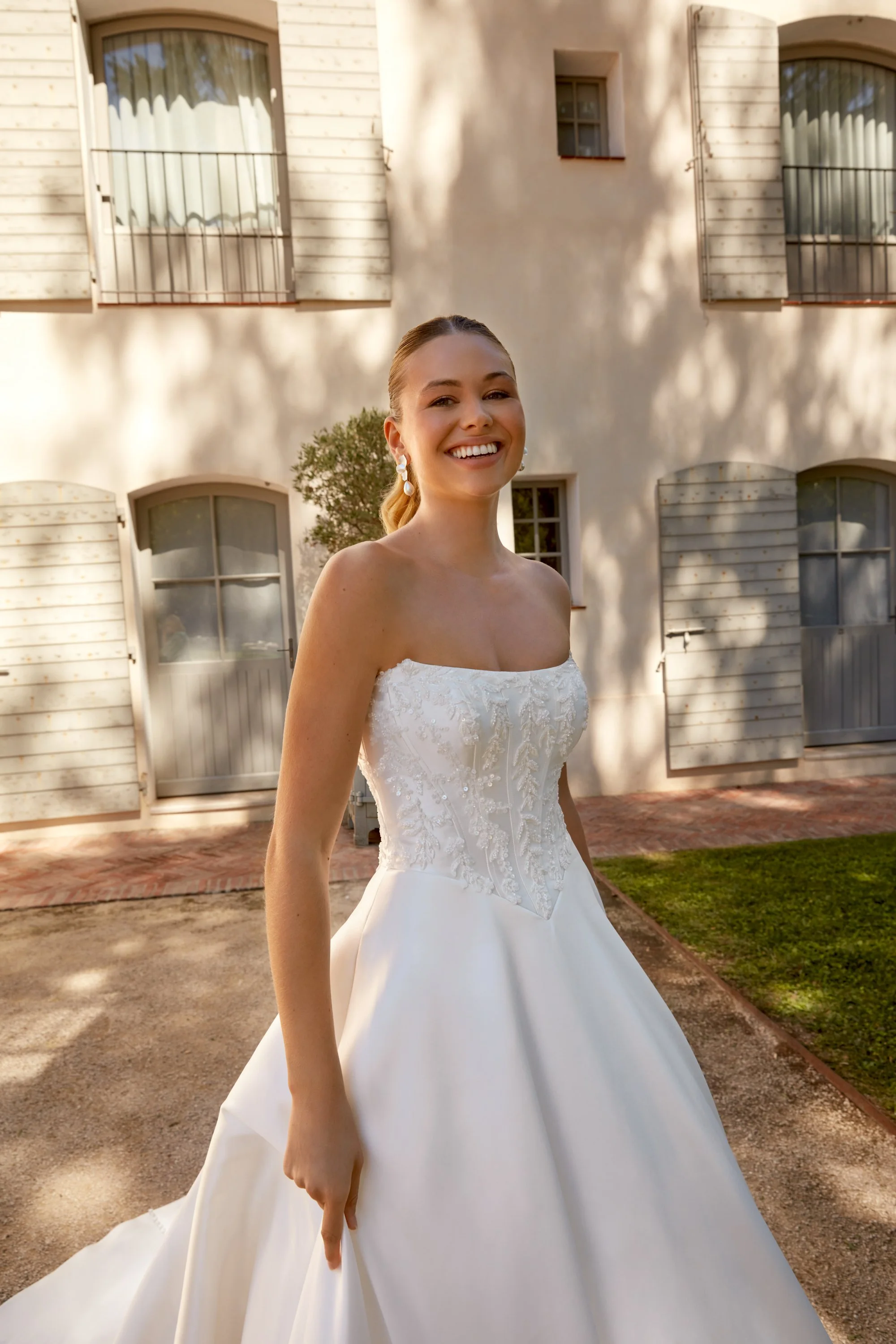 44596_FC_Sincerity-Bridal.jpg