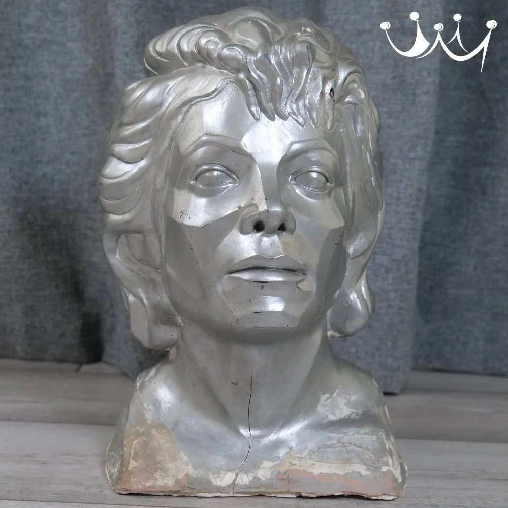 ITEMS Moonwalker Bust.jpg