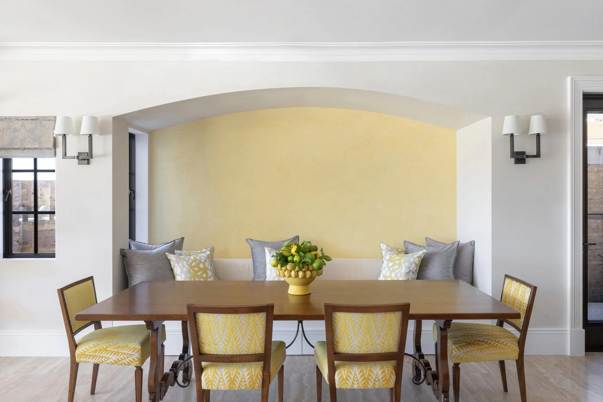 WHAT SETS AN EXCEPTIONAL TABLE APART?&nbsp;THE BEST DINING TABLES IN PERTH