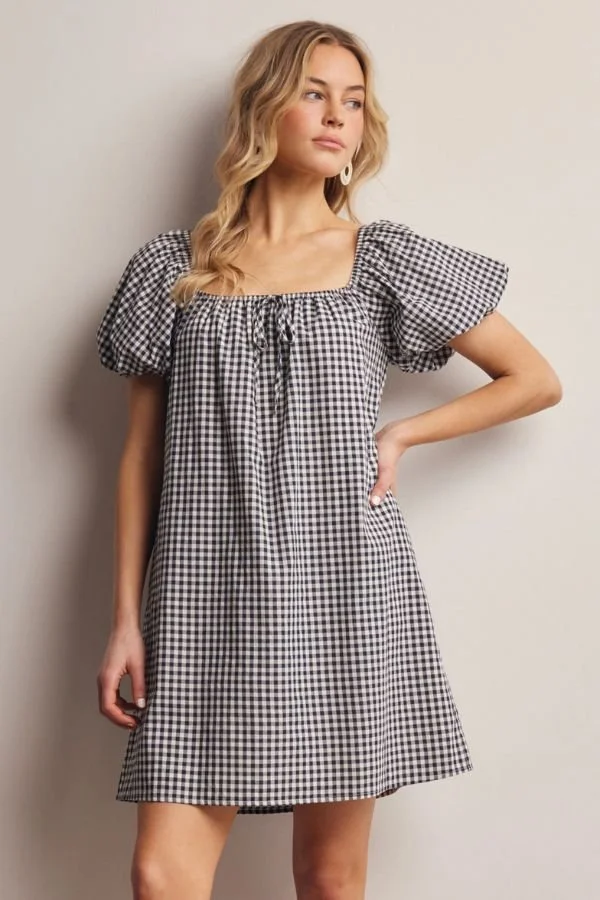 gingham-puff-sleeve-dress-3.jpg